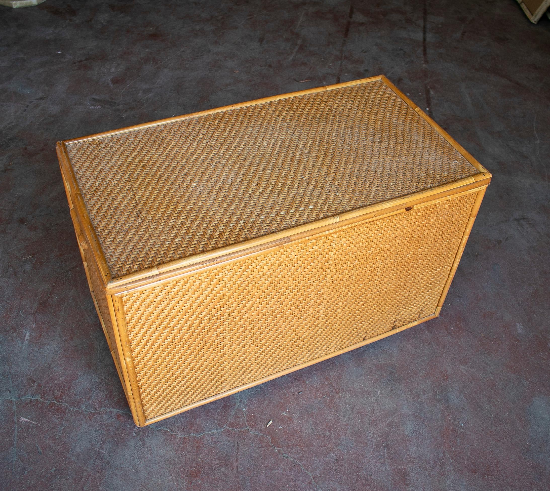 1980s Spanish Woven Wicker Trunk In Good Condition In Marbella, ES