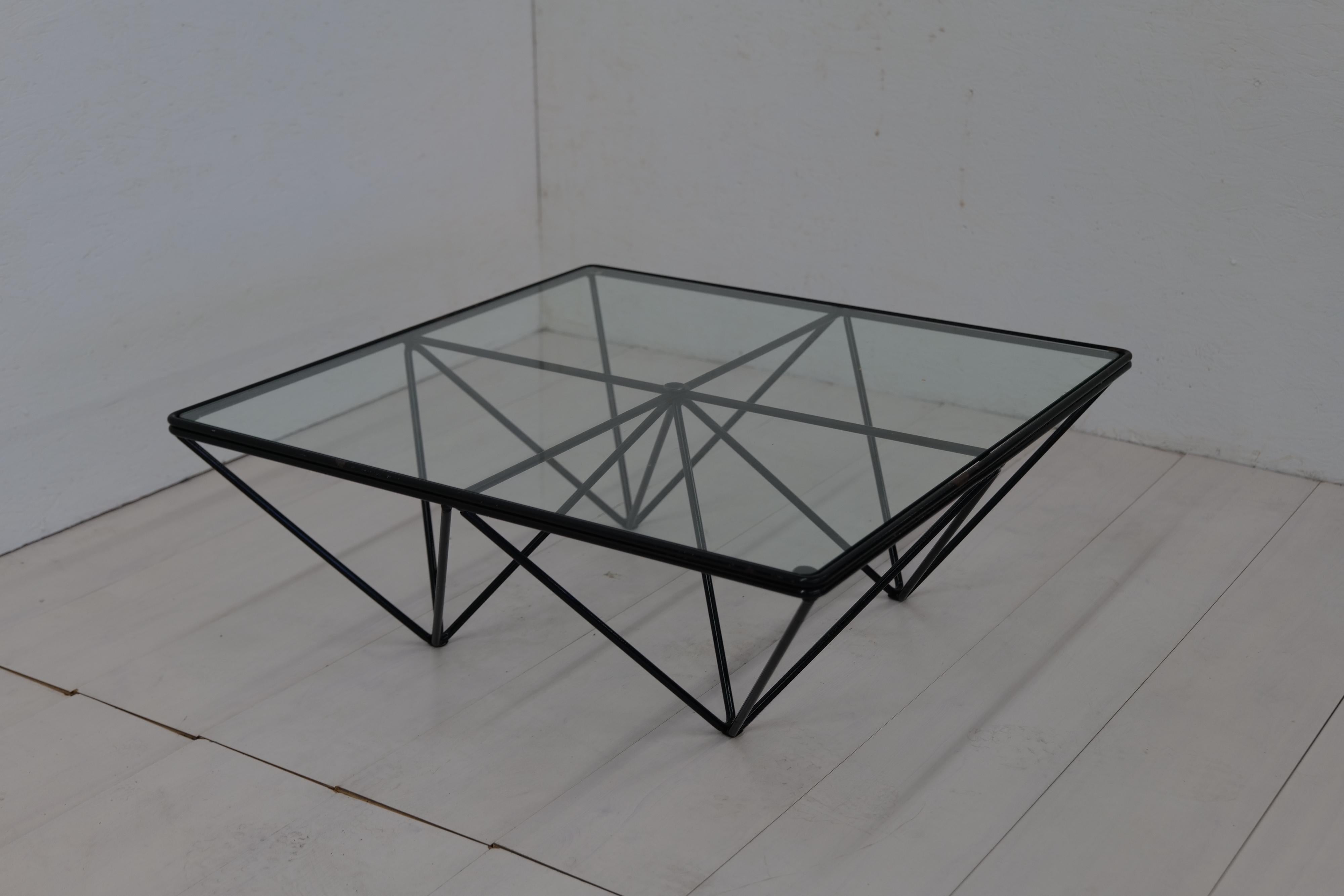 Mid-Century Modern 1980s Steel and Glass Coffee Table 