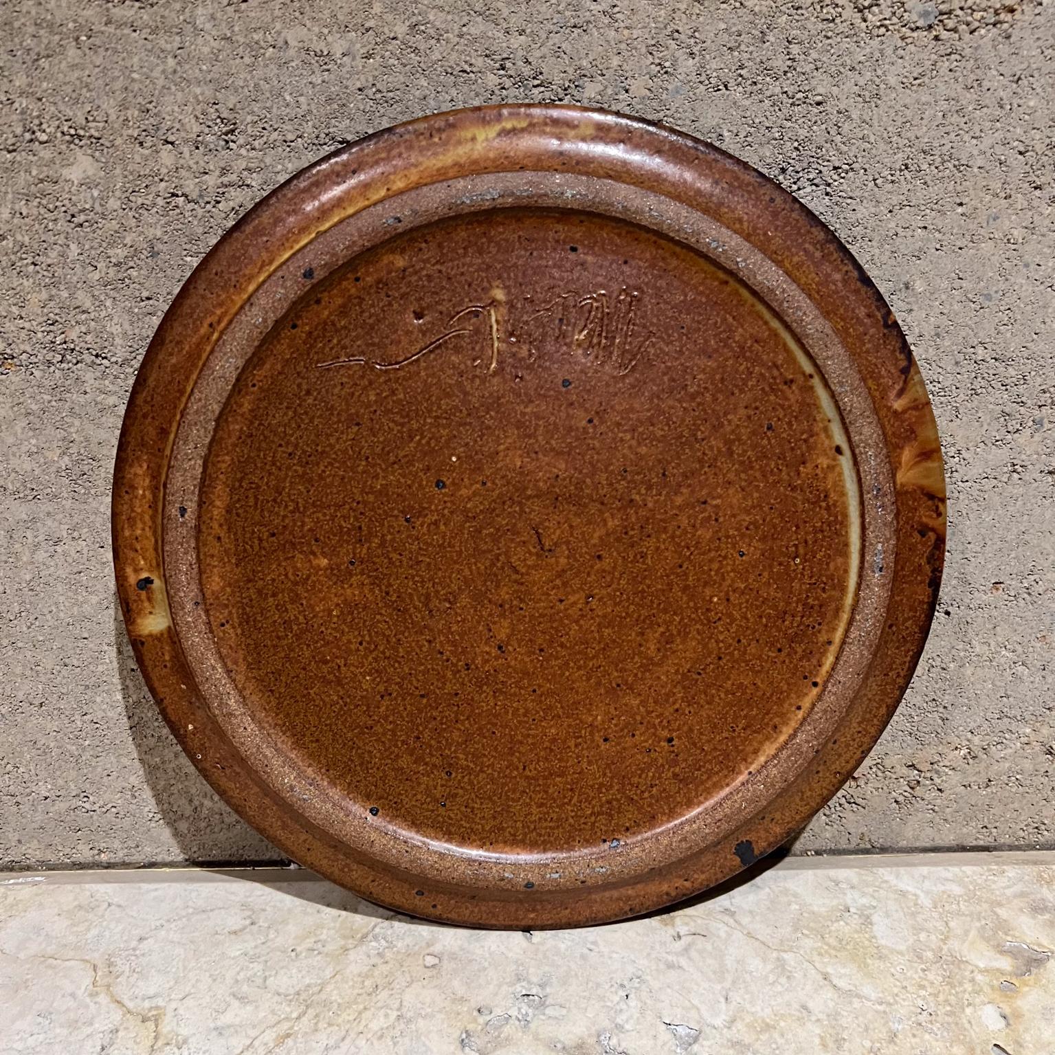 Moderne 1980 Stoneware Pottery Brown Platter Artist Melching en vente