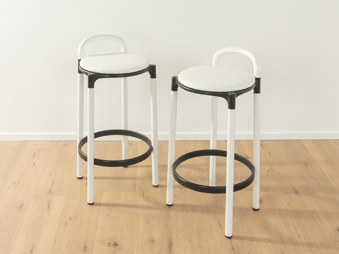 Mid-Century Modern Tabouret des années 1980, Anna Castelli Ferrieri pour Kartell en vente