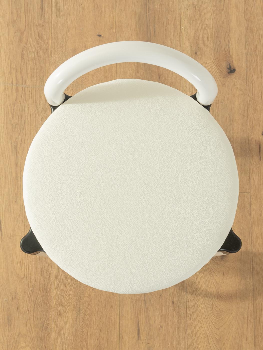 1980er Hocker, Anna Castelli Ferrieri für Kartell (Synthetik) im Angebot