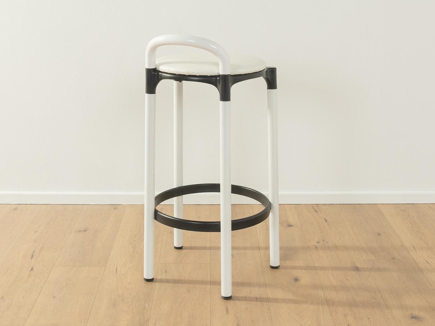 Synthétique Tabouret des années 1980, Anna Castelli Ferrieri pour Kartell en vente