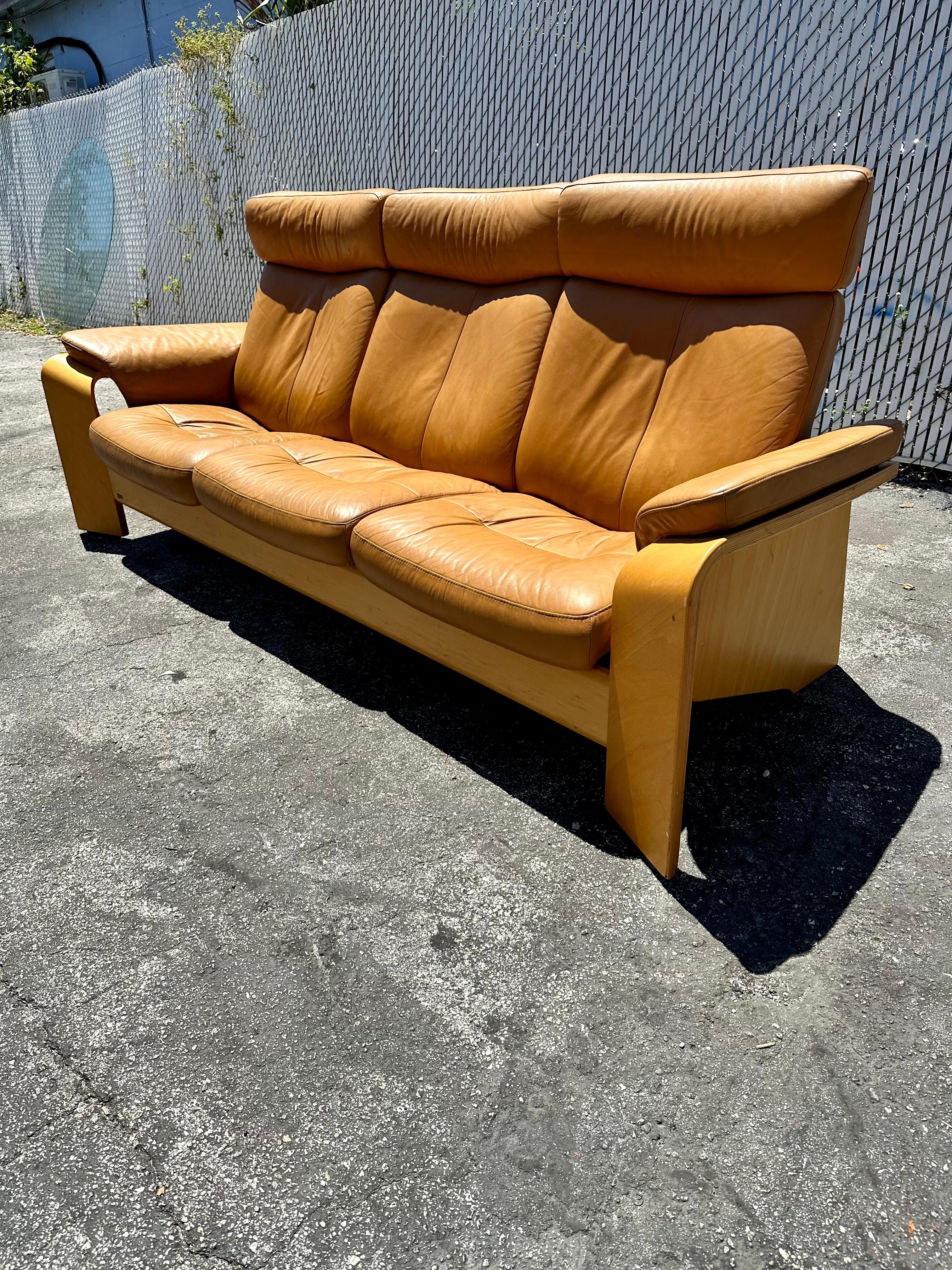 1980s couches