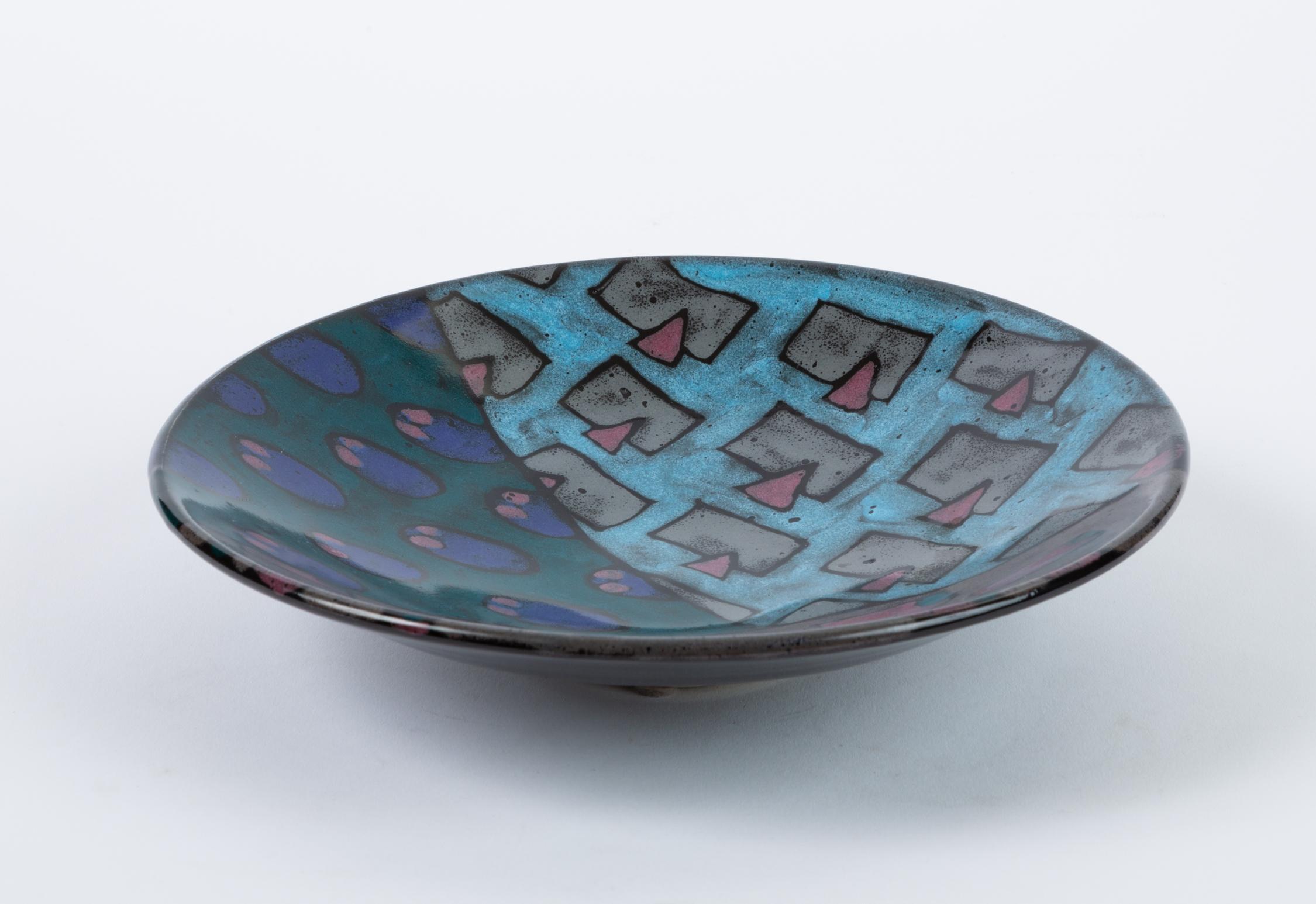 Glazed 1980s Studio Pottery Bowl with Geometric Motif