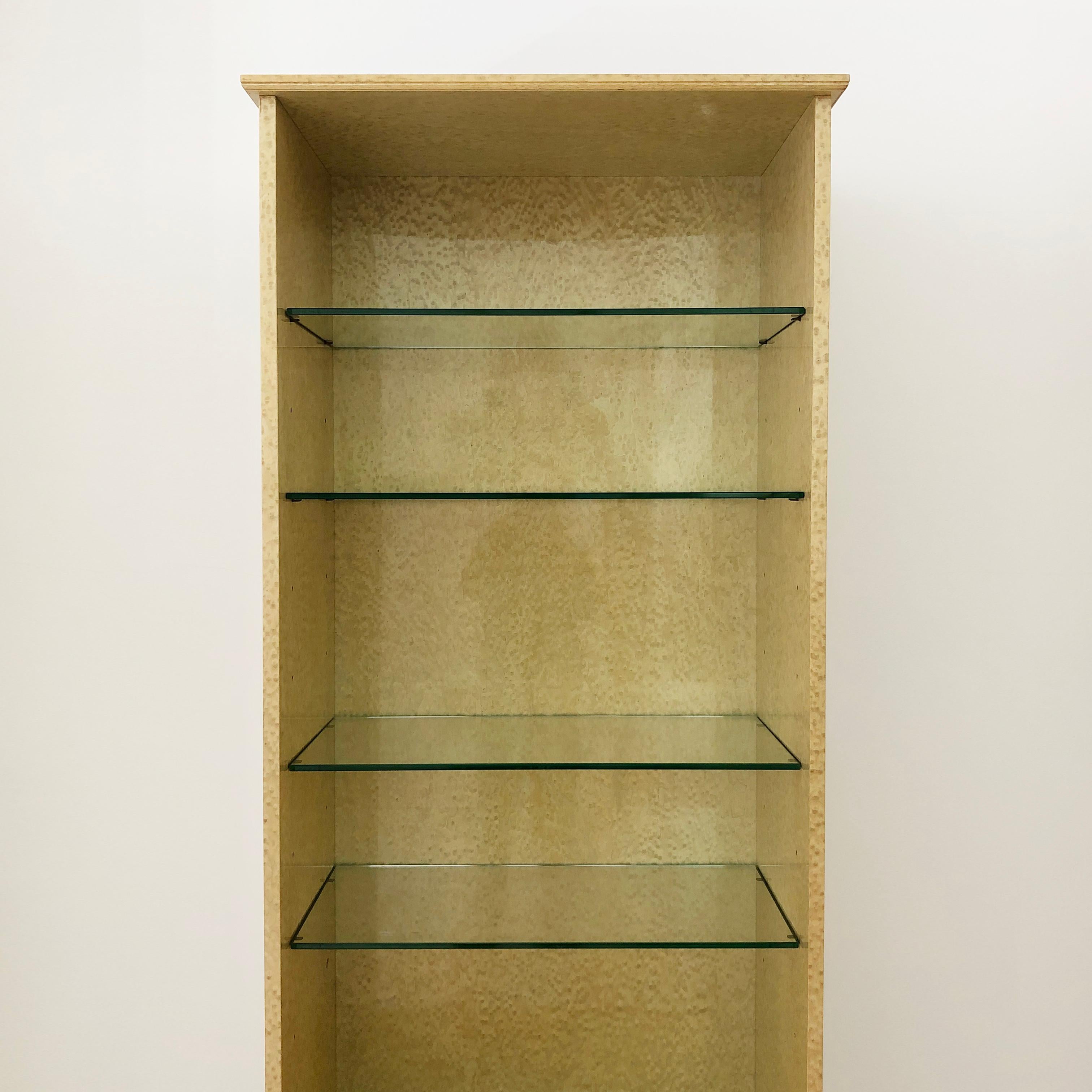 Lacquered 1980s Studio Smania Tall Birds Eye Briar Burl Display Cabinet Bookshelf, 1970s For Sale