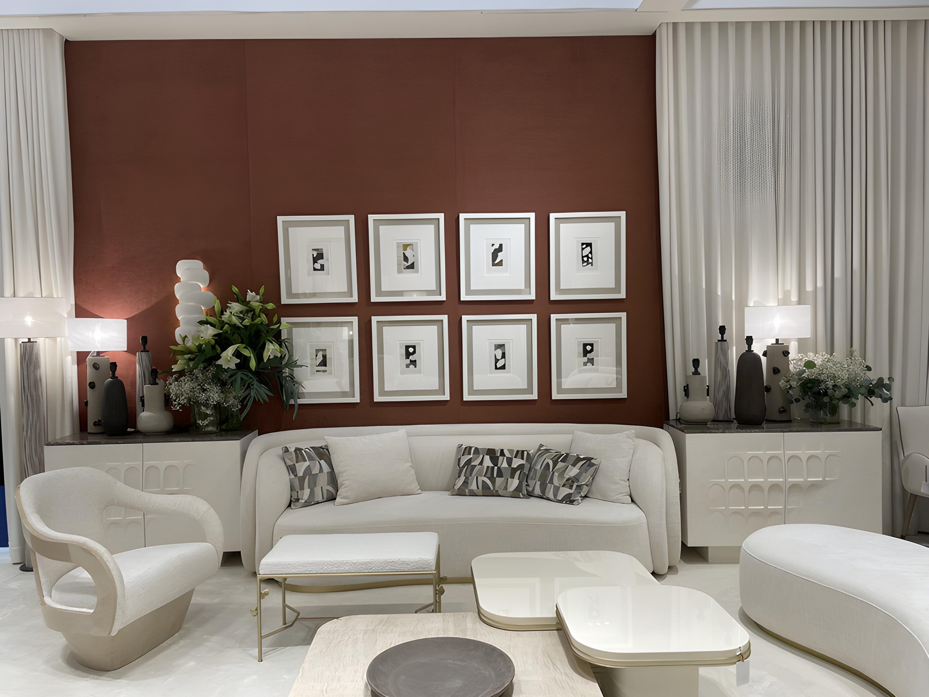 Portoghese Credenza intonacata bianca in stile anni '80 con ante ad arco scolpite di José Castro in vendita