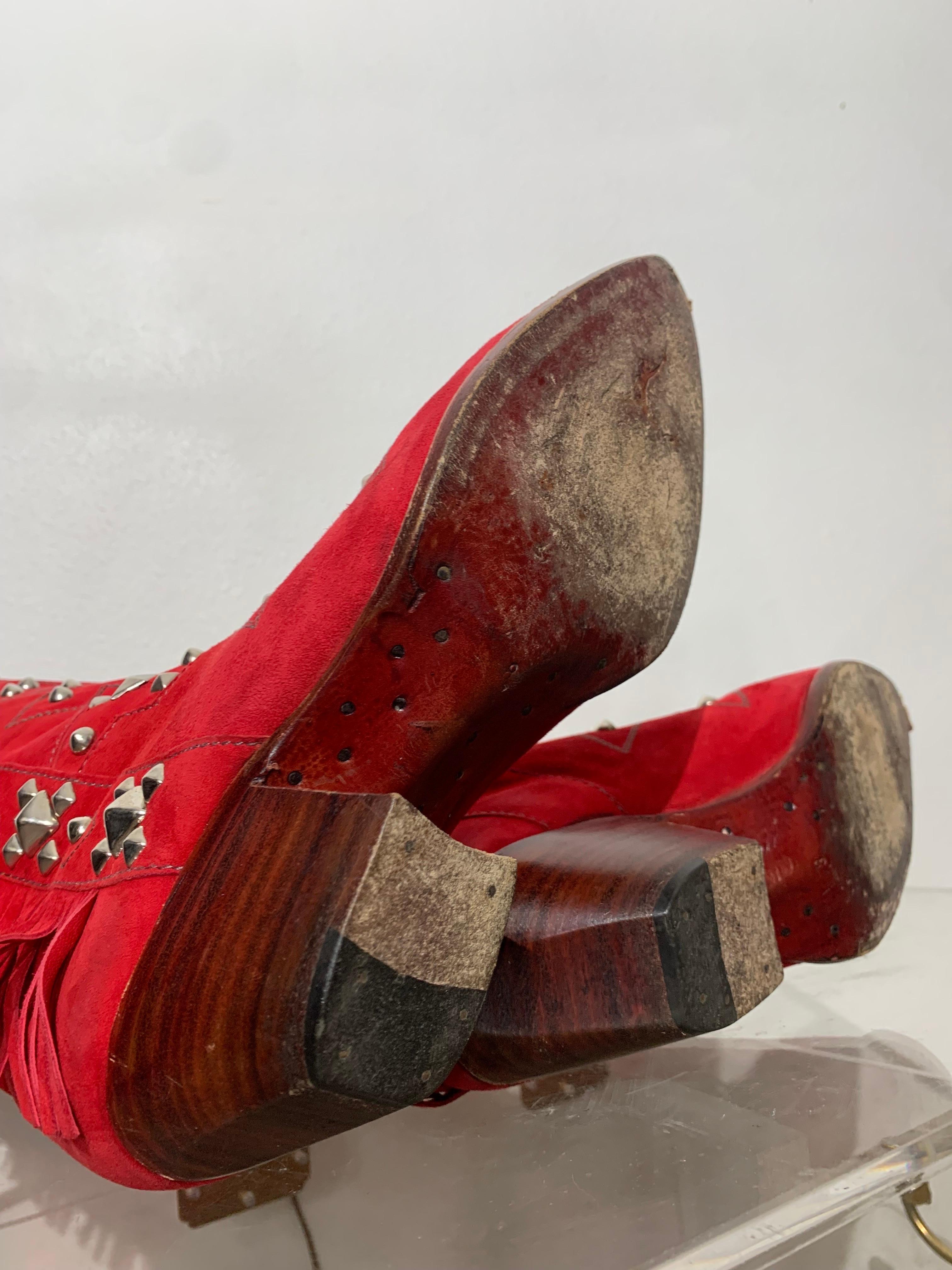 1980s Susan Warren Edwards Red Suede Fringed and Studded Cowbow Western Boots For Sale 5