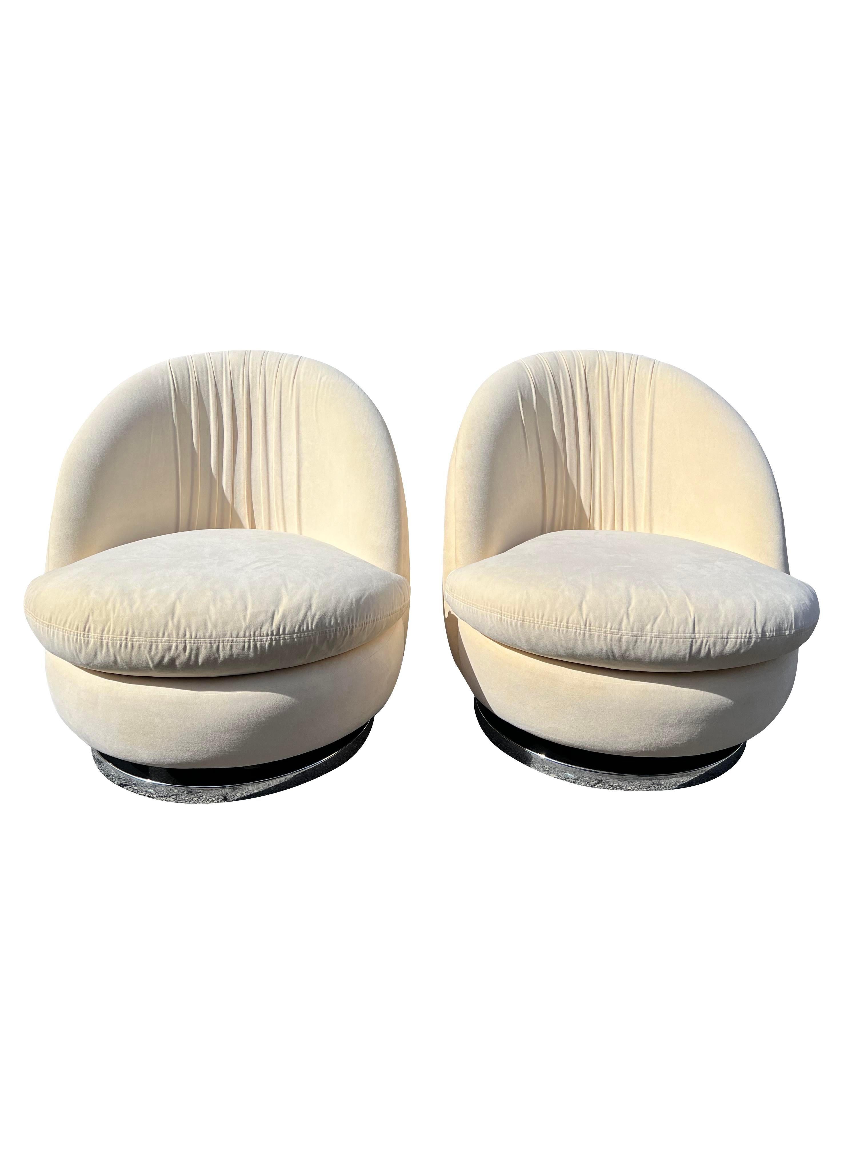 Paire de chaises pivotantes des années 1980 de Milo Baughman pour Thayer Coggin en vente 2