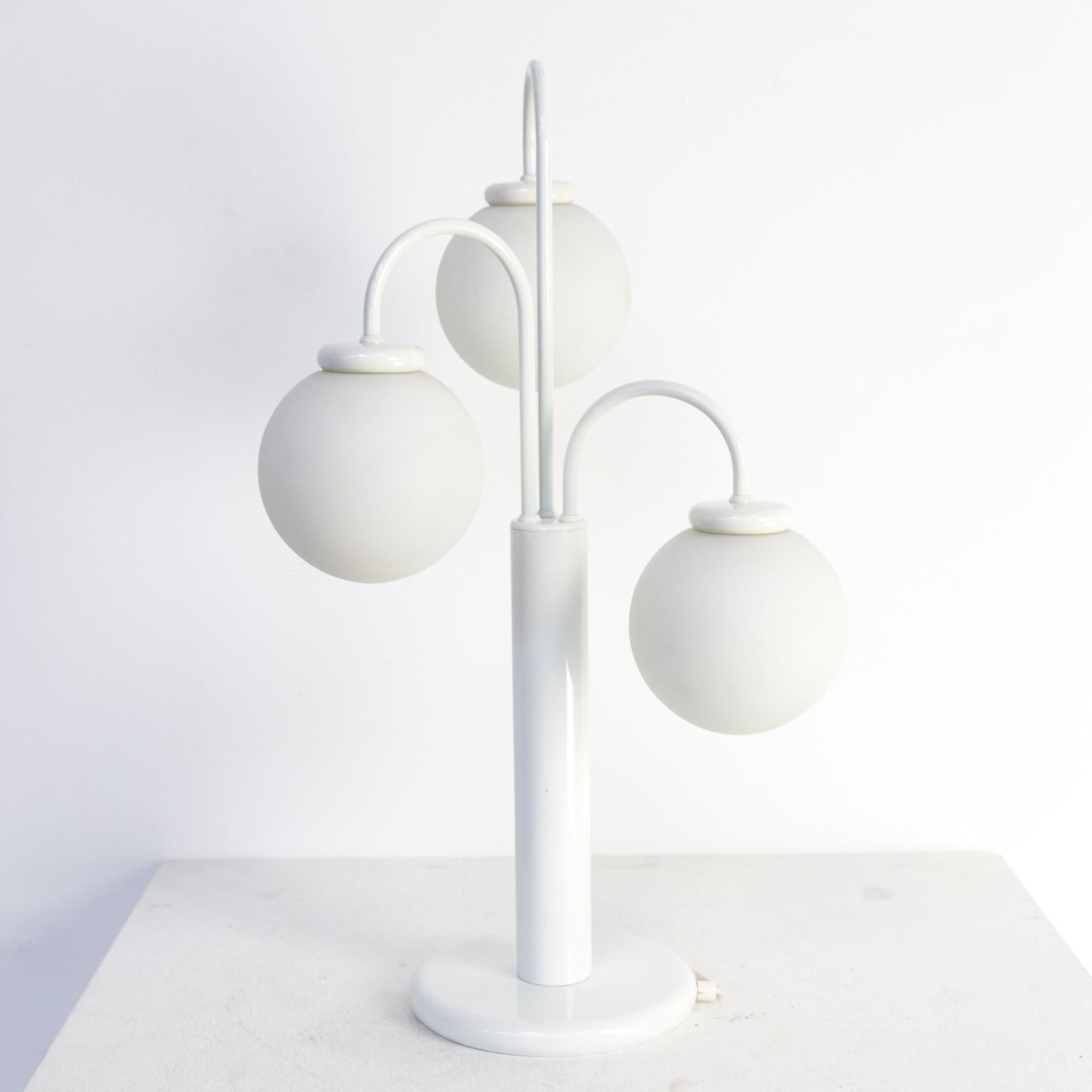 1980s Table Lamp in the Style of Max Bill for Temde For Sale 1