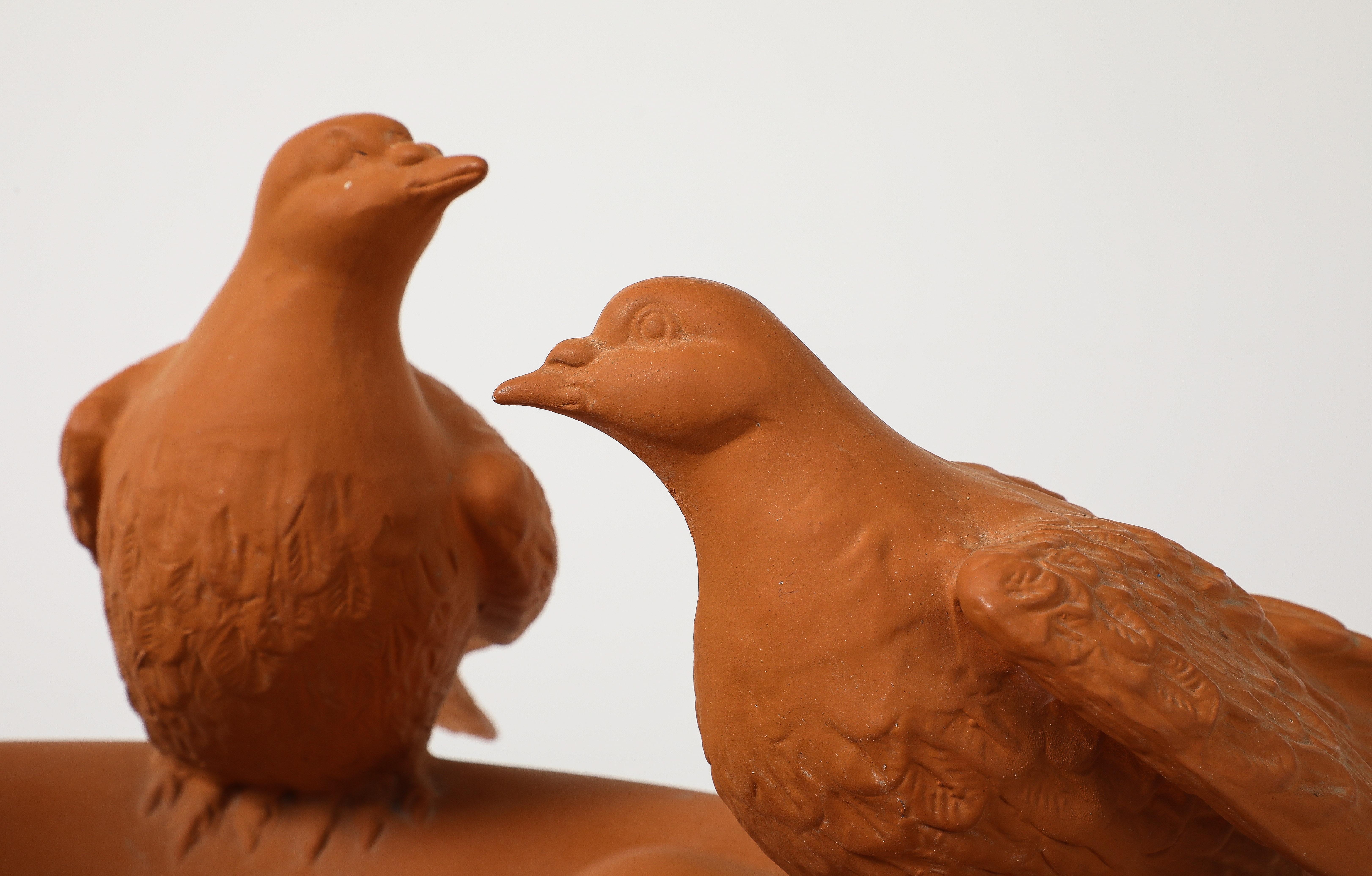 Fontaine à oiseaux décorative en terre cuite des années 1980 en vente 1