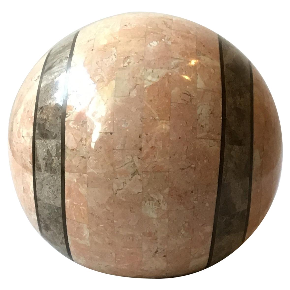 Sphère en pierre tessellée des années 1980