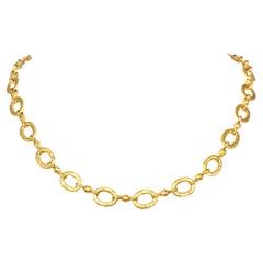 1980s  Collana A Link ovale testurizzata in oro 18K