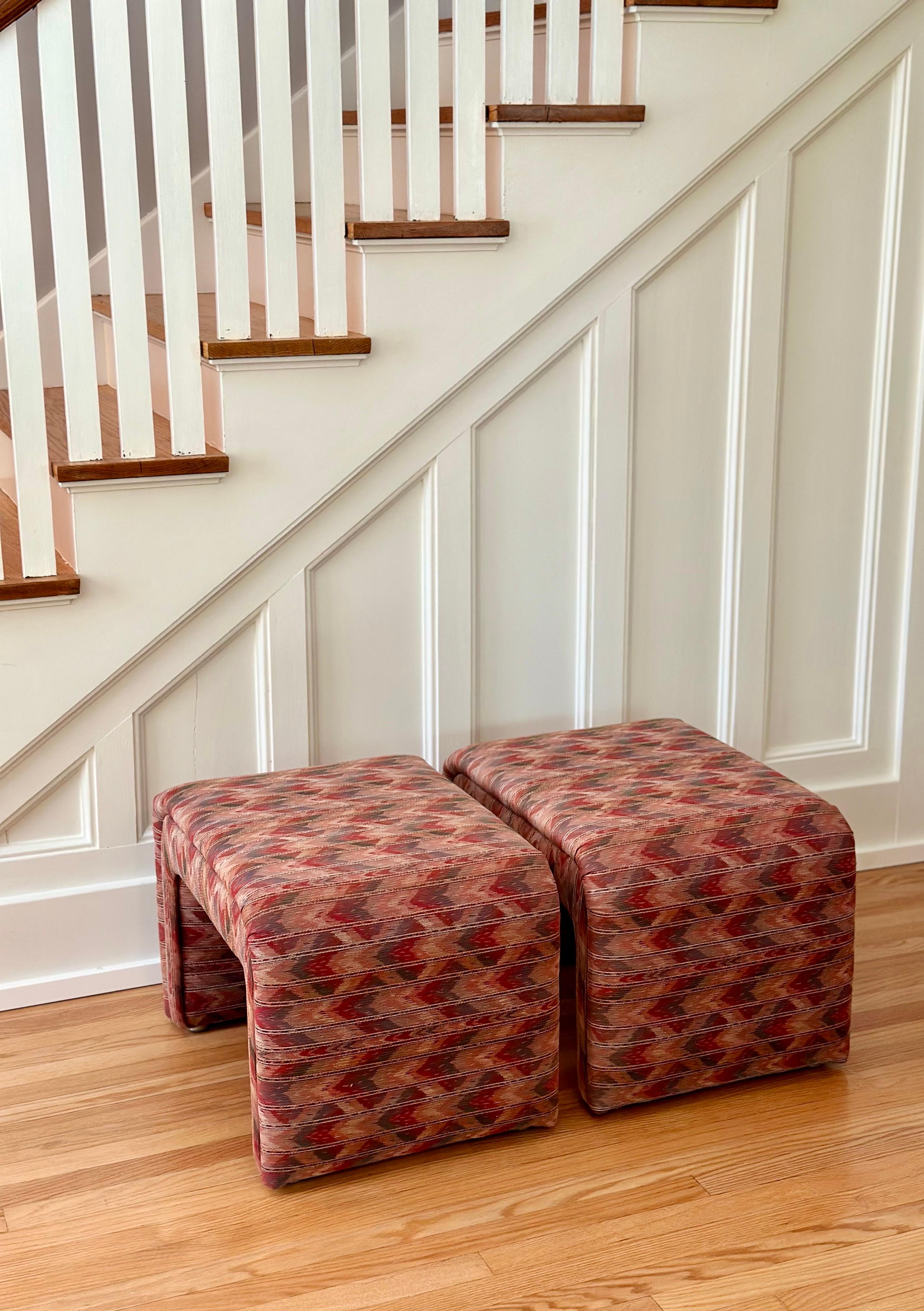 Late 20th Century 1980s Thayer Coggin Waterfall Zig Zag Pattern Upholstered Ottomans - a Pair For Sale