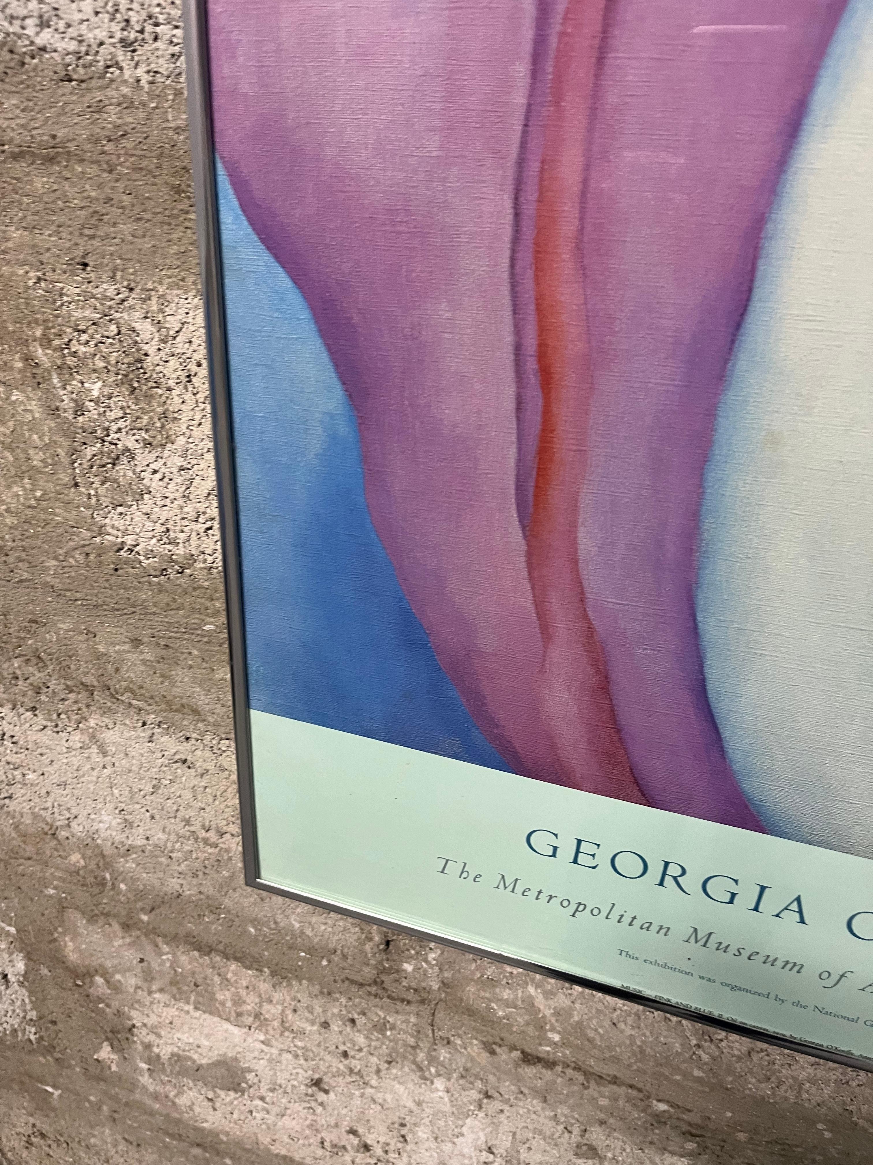 1980's The Metropolitan Museum Of Art Georgia O'Keeffe Framed Exhibition Poster. For Sale 3