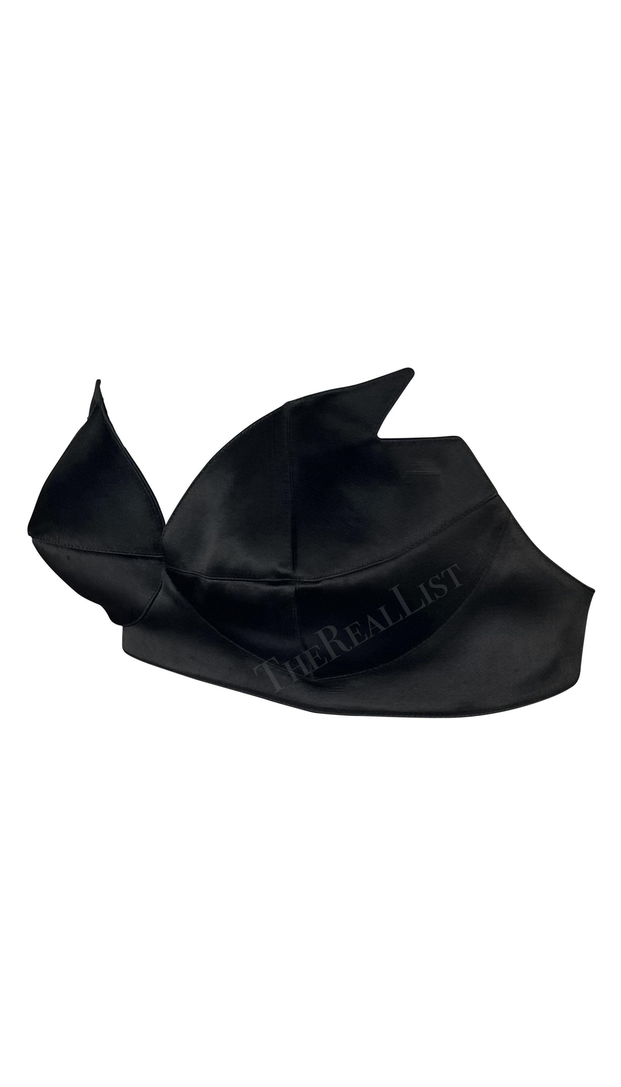 Bralette puntiagudo de satén negro Thierry Mugler de los años 80 Negro en venta