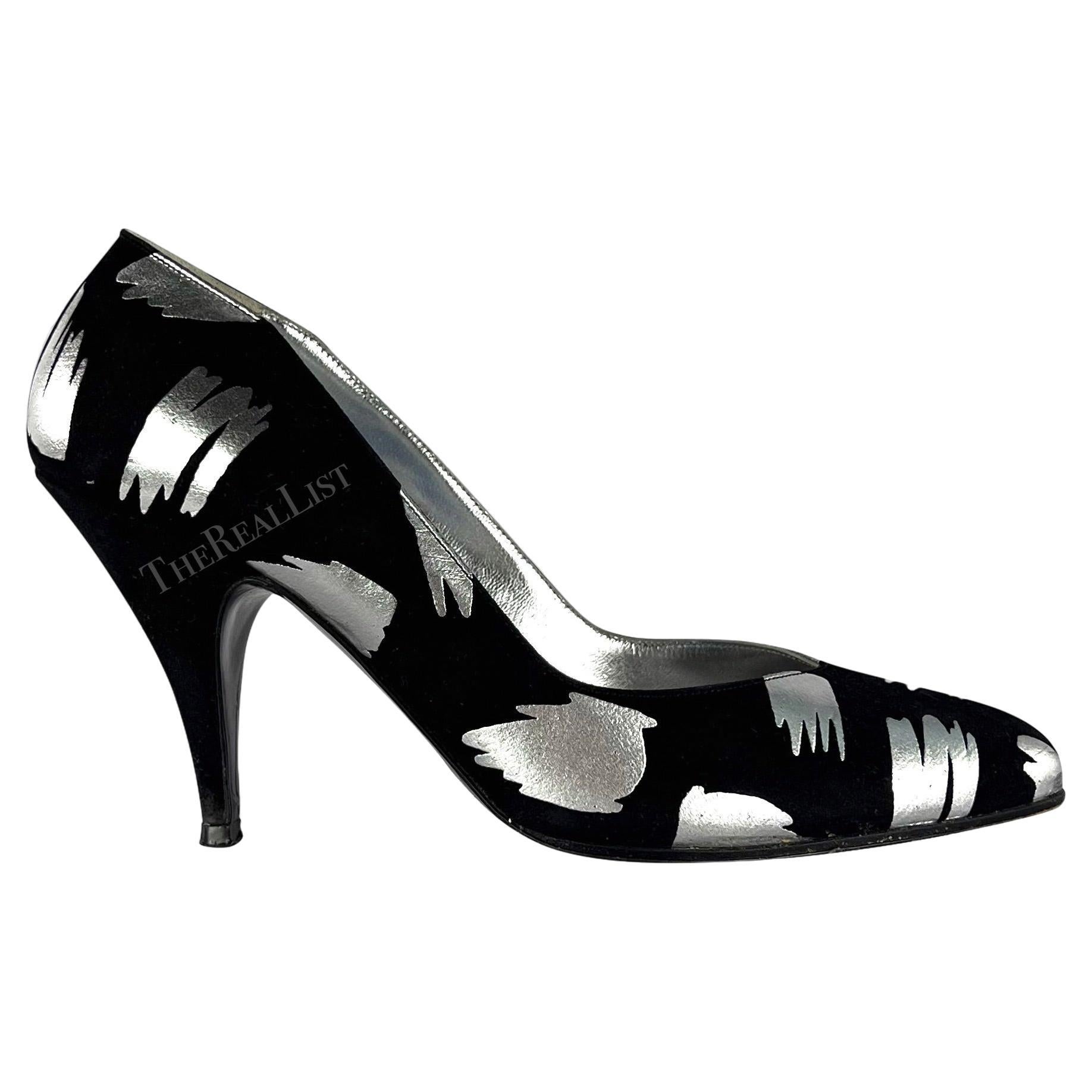 1980s Thierry Mugler Black Suede Abstract Silver Metallic Pumps Size 5.5B  For Sale