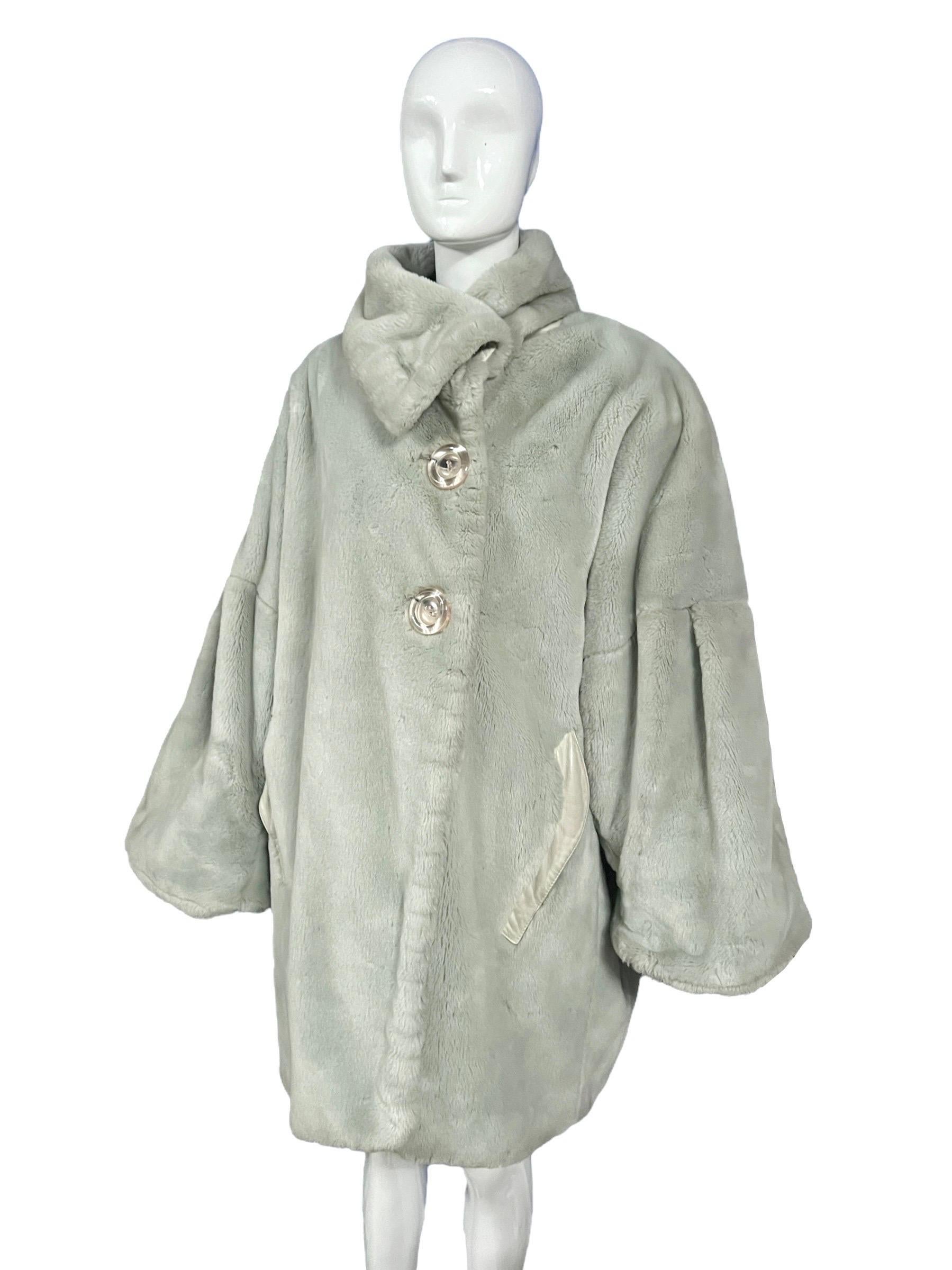 Women's 1980’s Thierry Mugler Faux Fur Oversized Coat