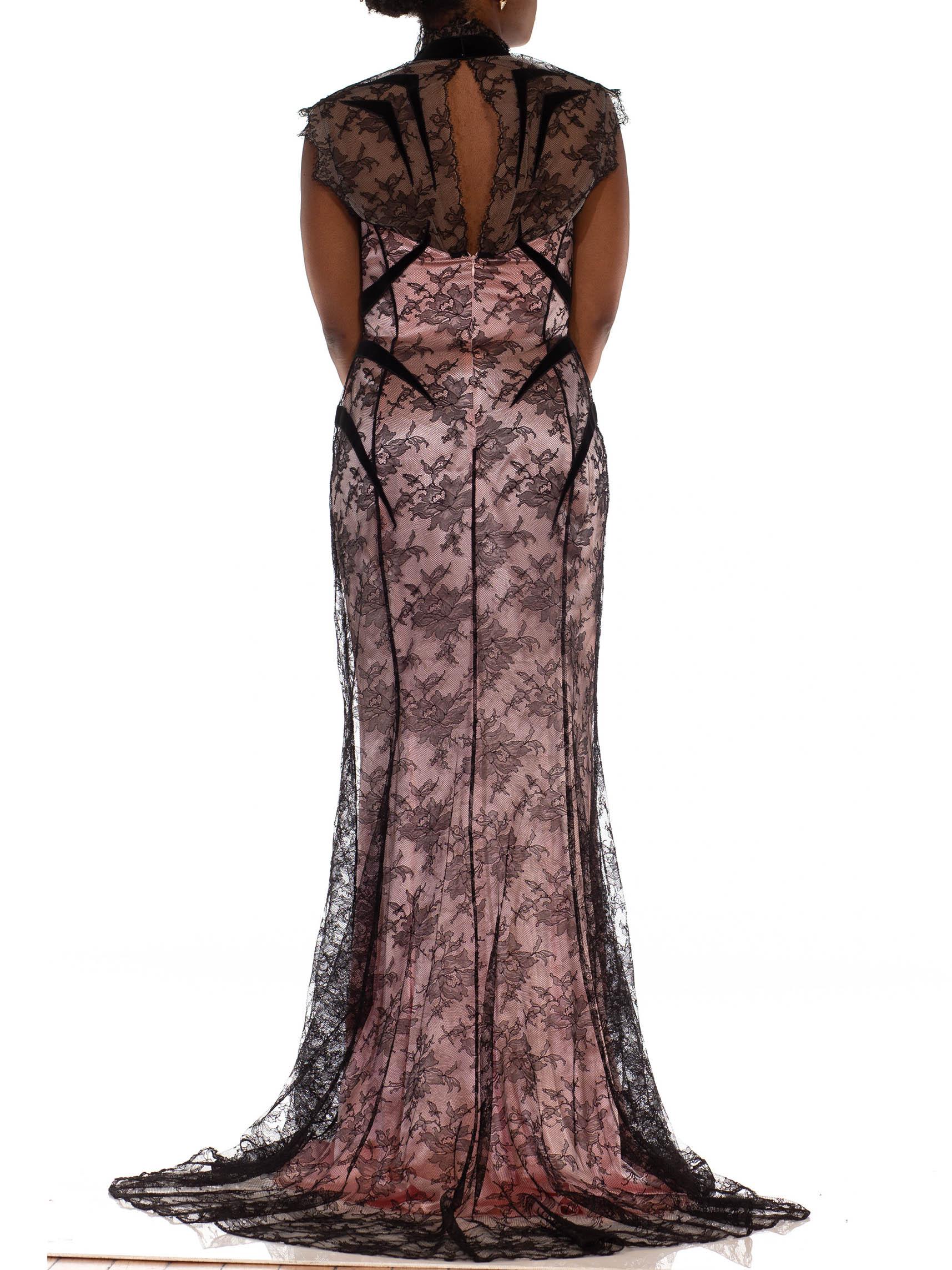 1980S THIERRY MUGLER Pink Silk Charmeuse & Black Chantilly Lace Trained Gown Wit For Sale 1