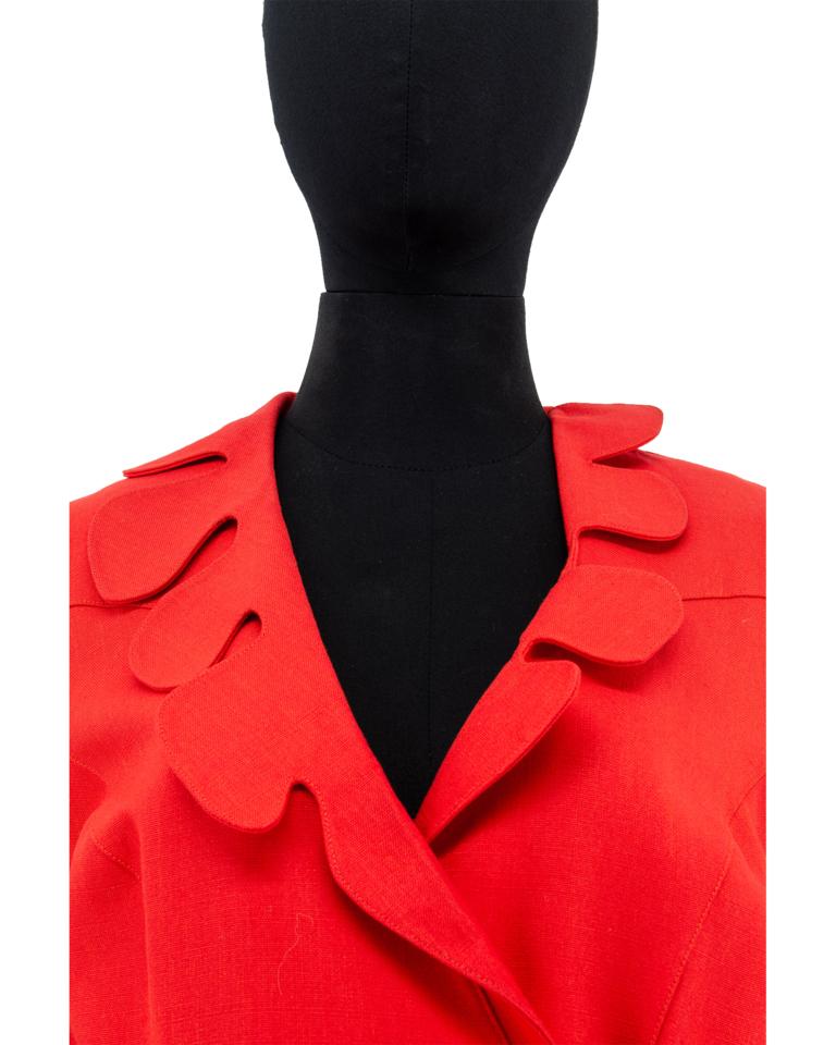 1980s Thierry Mugler Red Jacket In Good Condition For Sale In London, GB