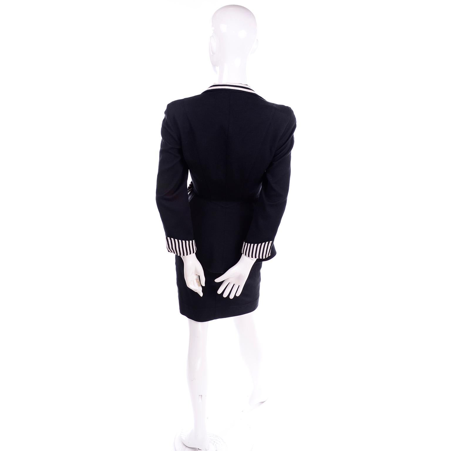 1980 Thierry Mugler Vintage Black Peplum Blazer &  Combinaison jupe avec nœuds rayés Pour femmes en vente