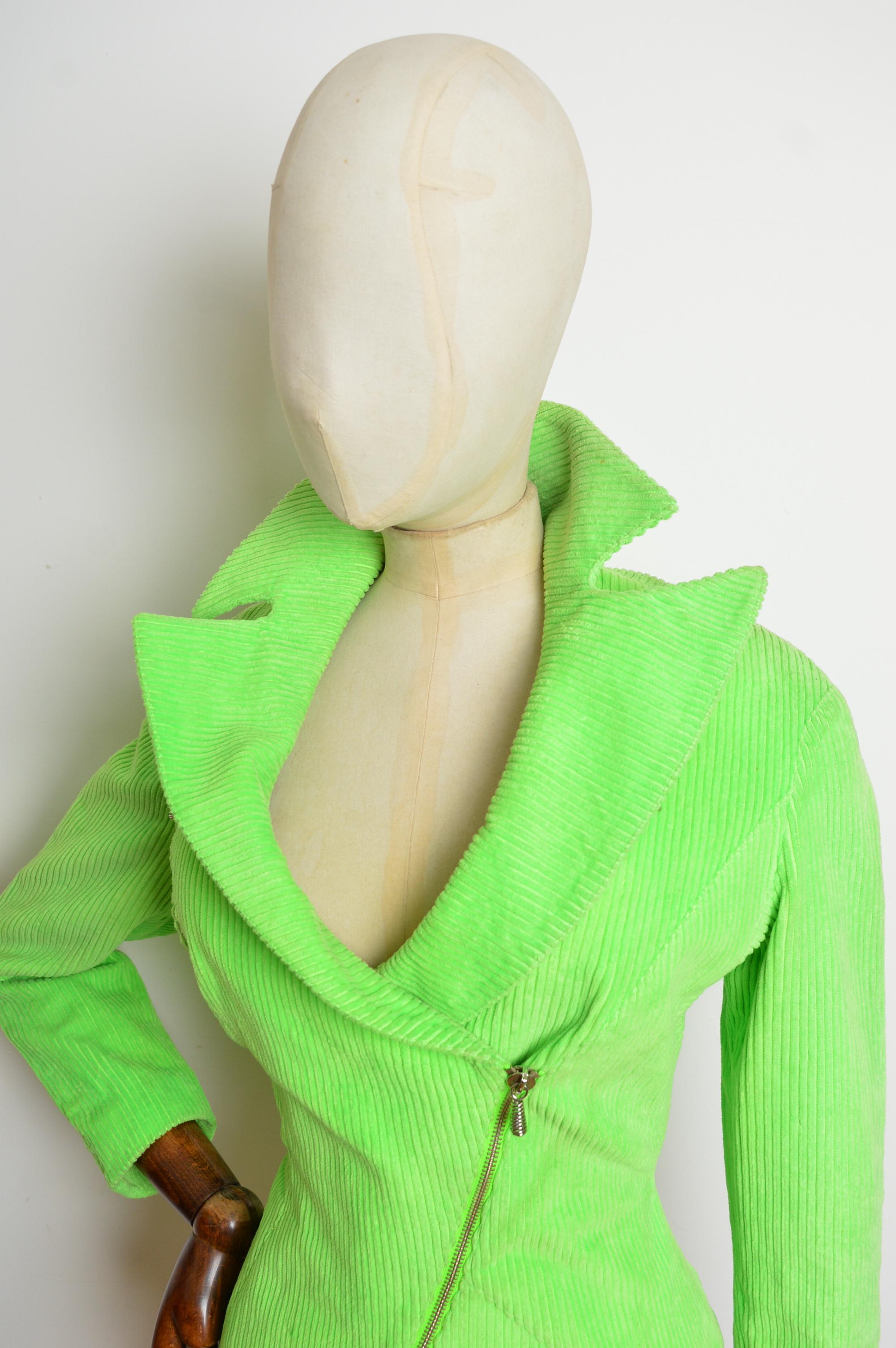1980s THIERRY MUGLER Wasp Waist Neon Green Corduroy fitted Blazer Biker Jacket en venta 7