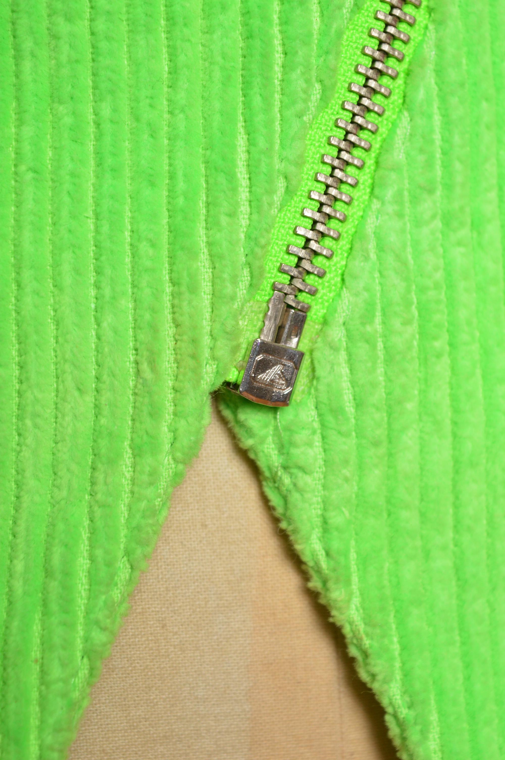 1980s THIERRY MUGLER Wasp Waist Neon Green Corduroy fitted Blazer Biker Jacket en venta 4