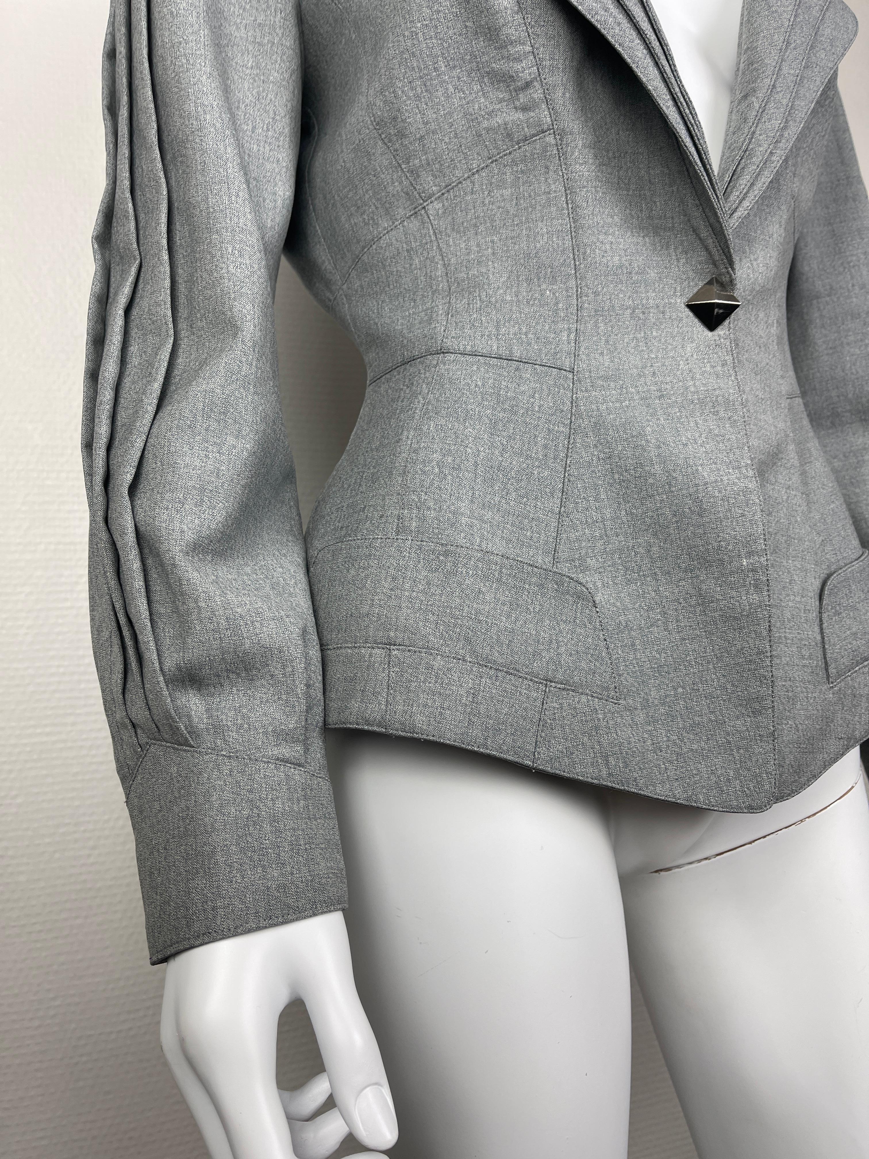 Women's 1980's Vintage Thierry Mugler Jacket Grey Worsted Wool 