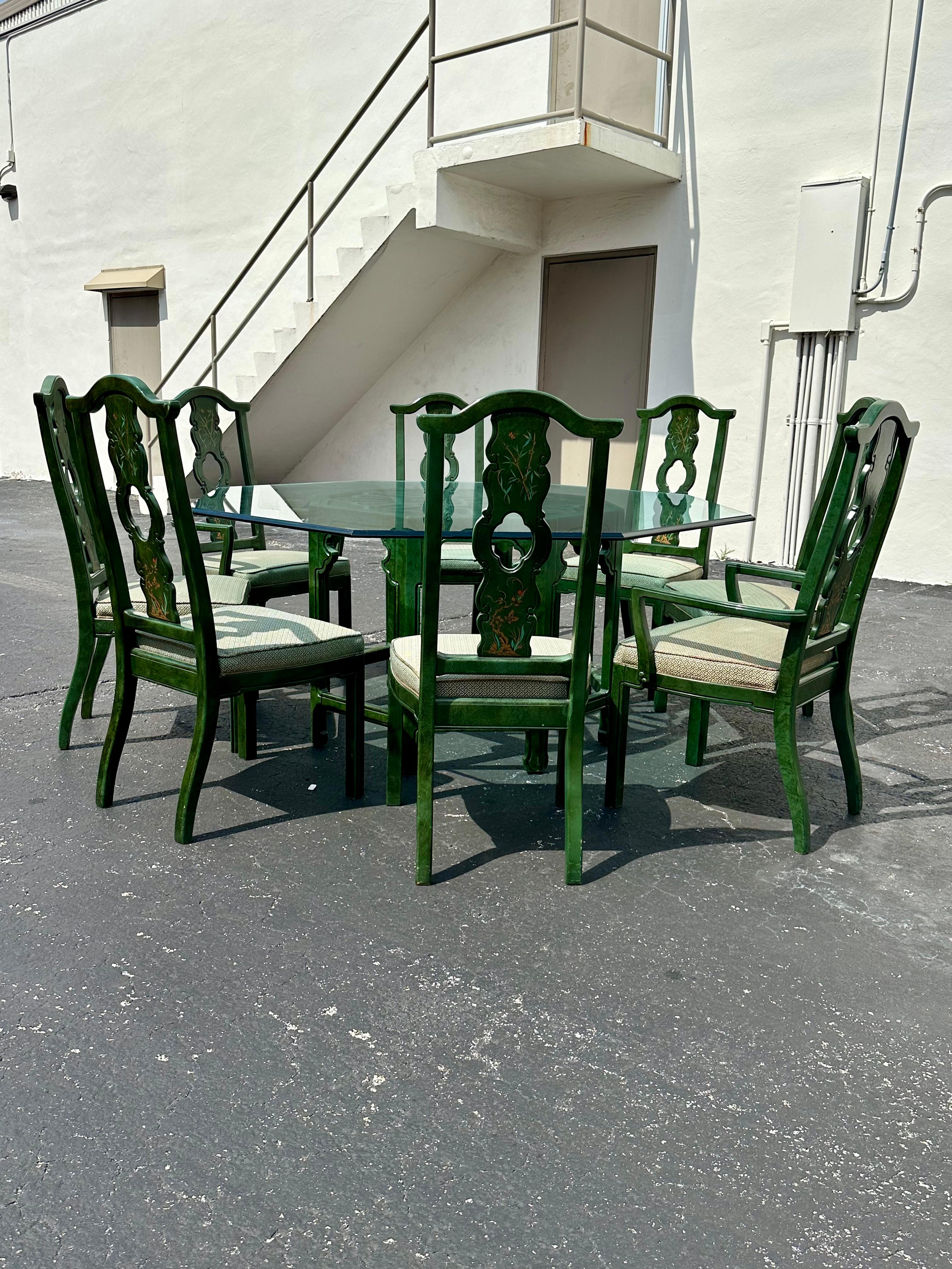 1980 Thomasville Chinoiserie Painted Green Hexagonal Wood Dining, Set of 9 Bon état - En vente à Fort Lauderdale, FL