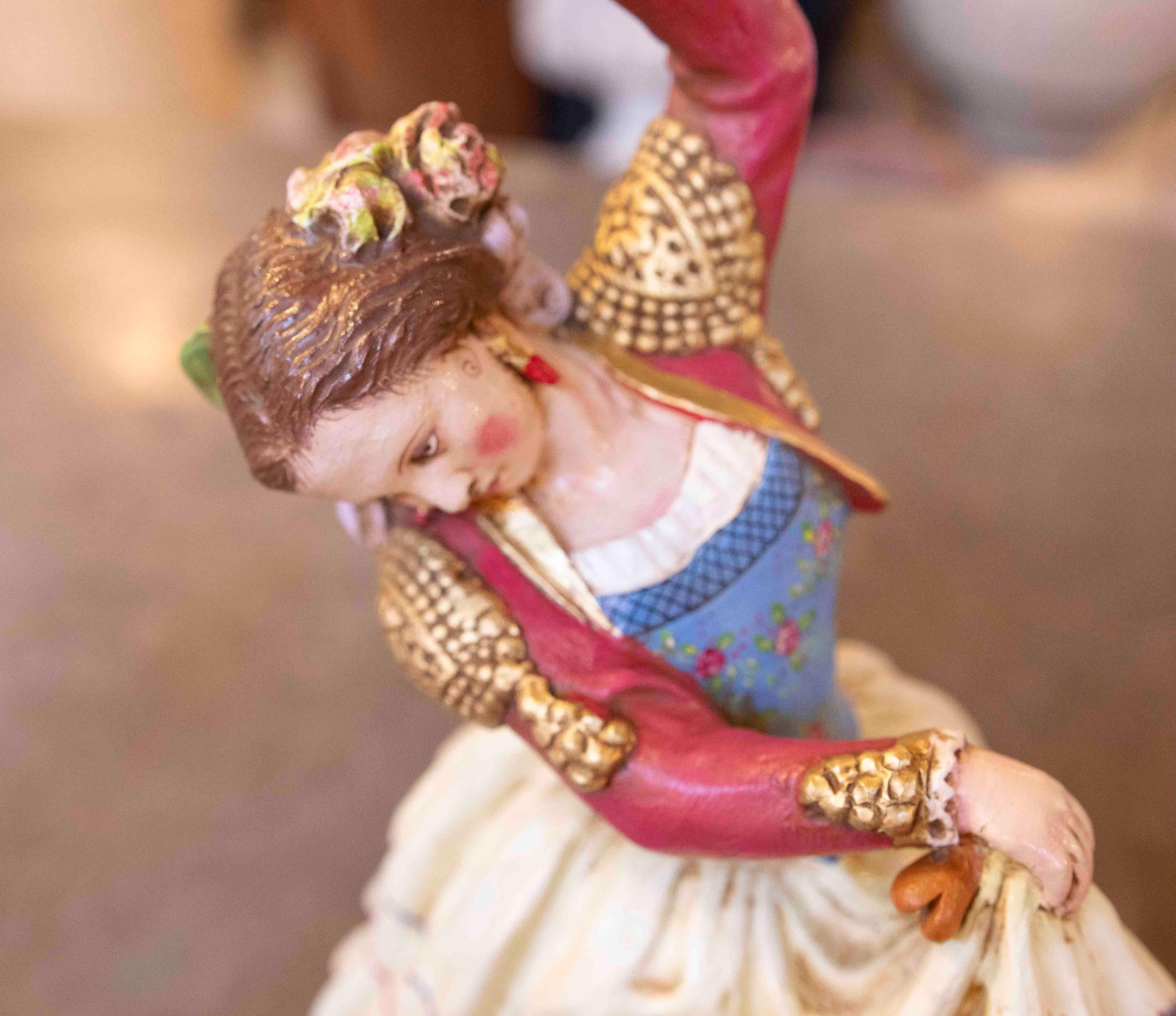 1980s Three Hand-painted Andalusian Terracotta Figures Signed Jiménez Mariscal 16
