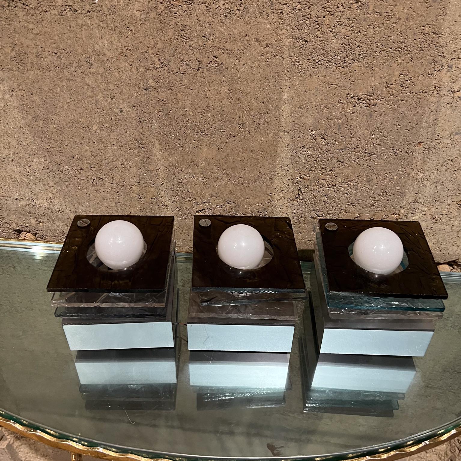 Late 20th Century 1980s Three Italian Sconces Stacked Plexiglass Style after Artemide Italy For Sale