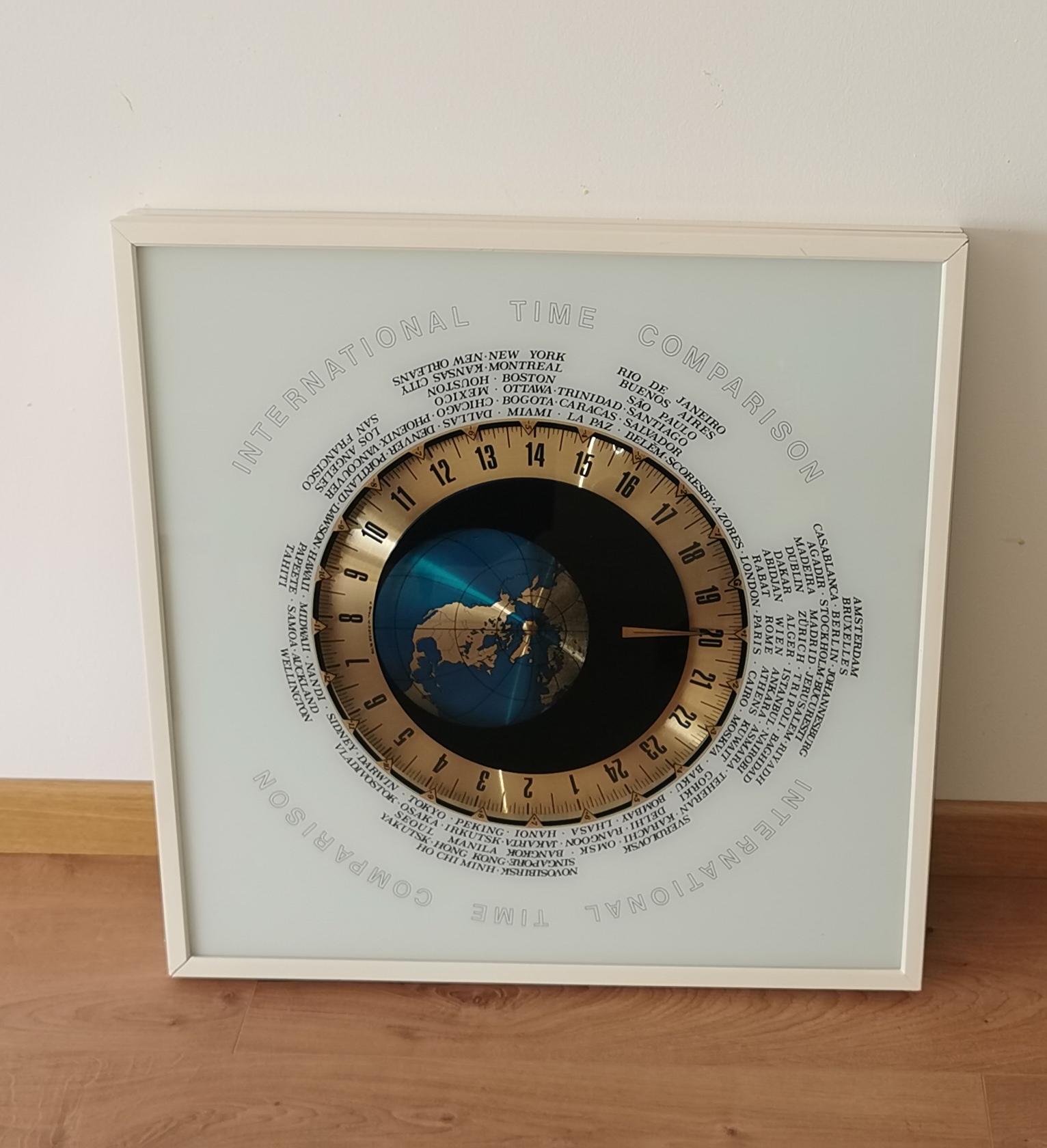 1980er Jahre 'Zeitvergleich' Weltuhr  Einzigartige 24-Stunden-Wanduhr mit internationaler Zeitangabe im Angebot 10