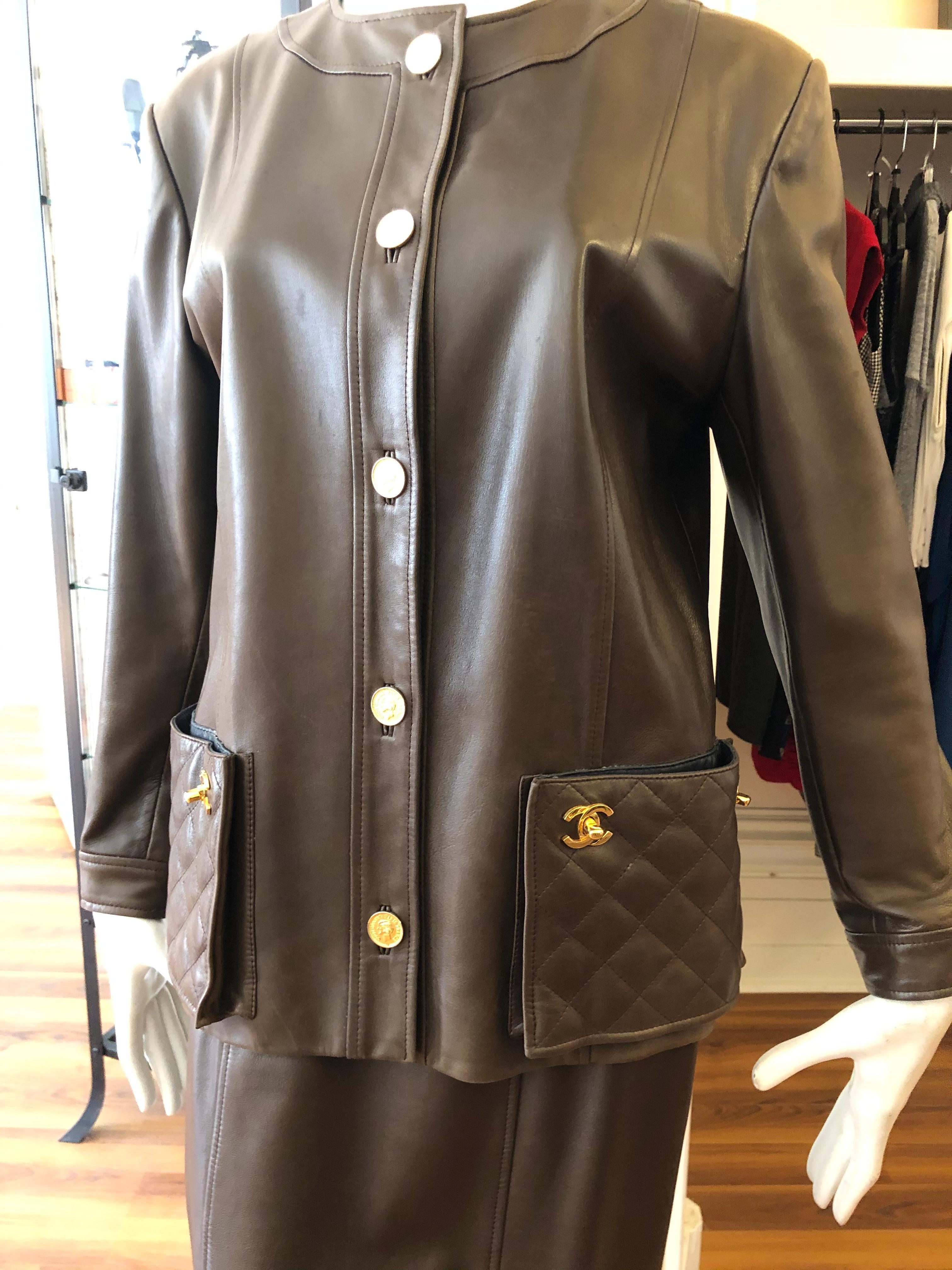 Crafted of superior lambskin this suit is buttery soft with a lovely silk lining, The fit is relaxed and the piece timeless. It can be worn as a suit or separately. There are two quilted patch pockets to the front with the CC turn lock fastening. As
