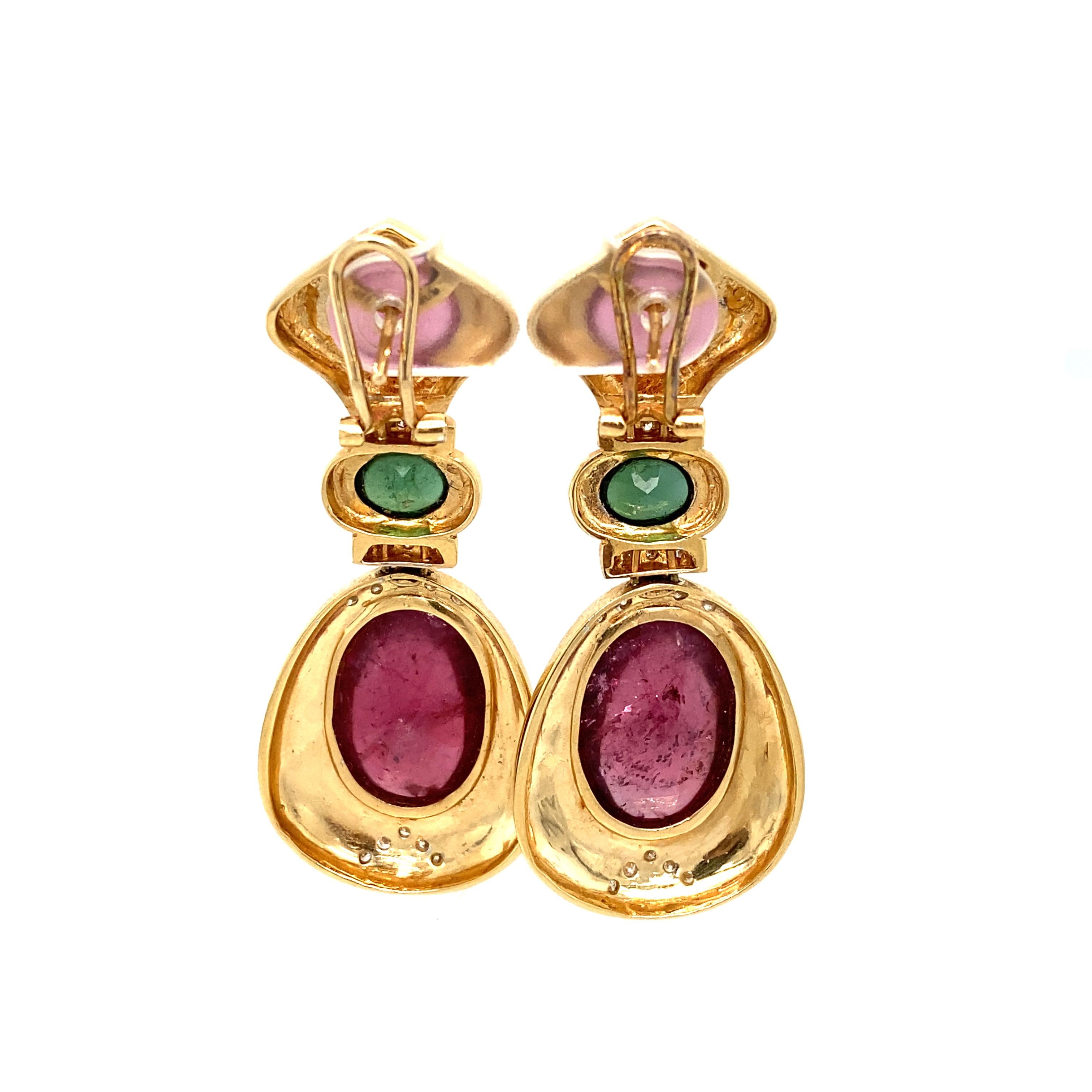 1980s Tourmaline and Diamond Dangle Earrings in 14 Karat Yellow Gold In Excellent Condition For Sale In Atlanta, GA