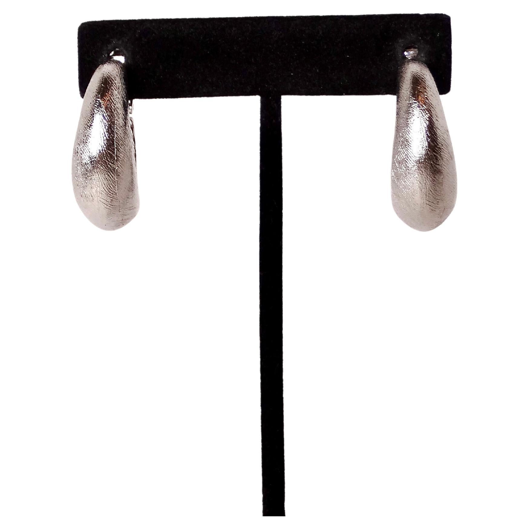Women's 1980s Trifari Sterling Silver Textured Clip-On Hoop Earrings For Sale