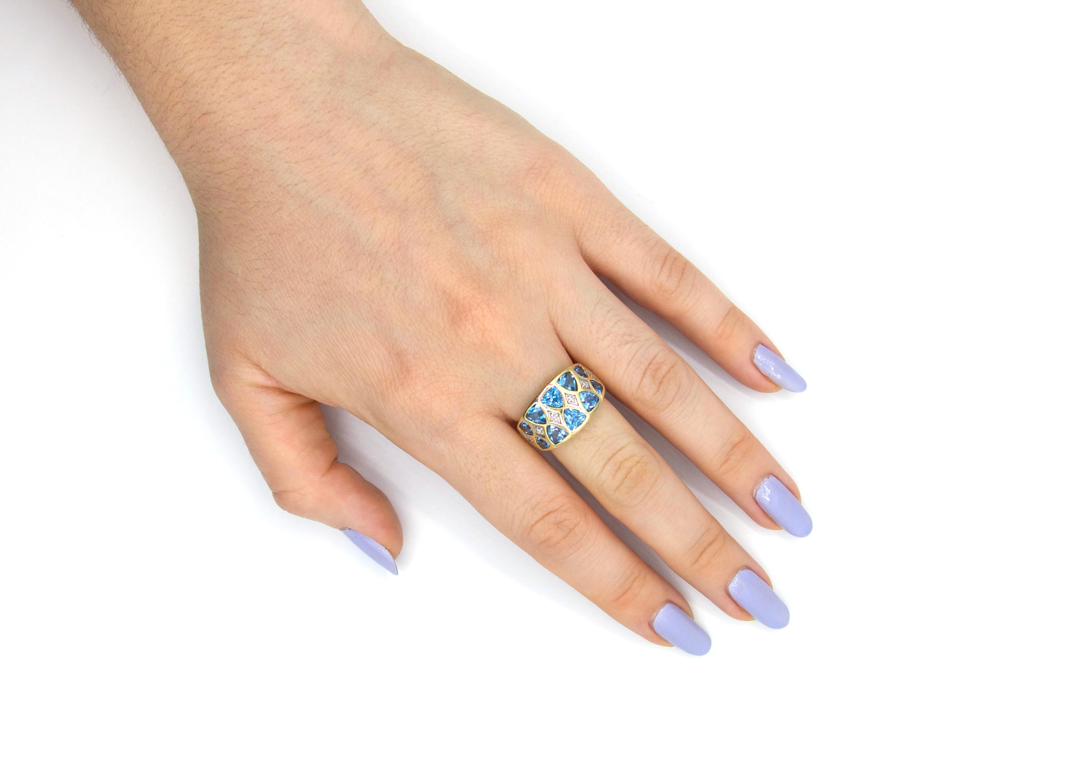 Contemporary 1980s Trilliant Cut Blue Topaz Diamond Ring For Sale