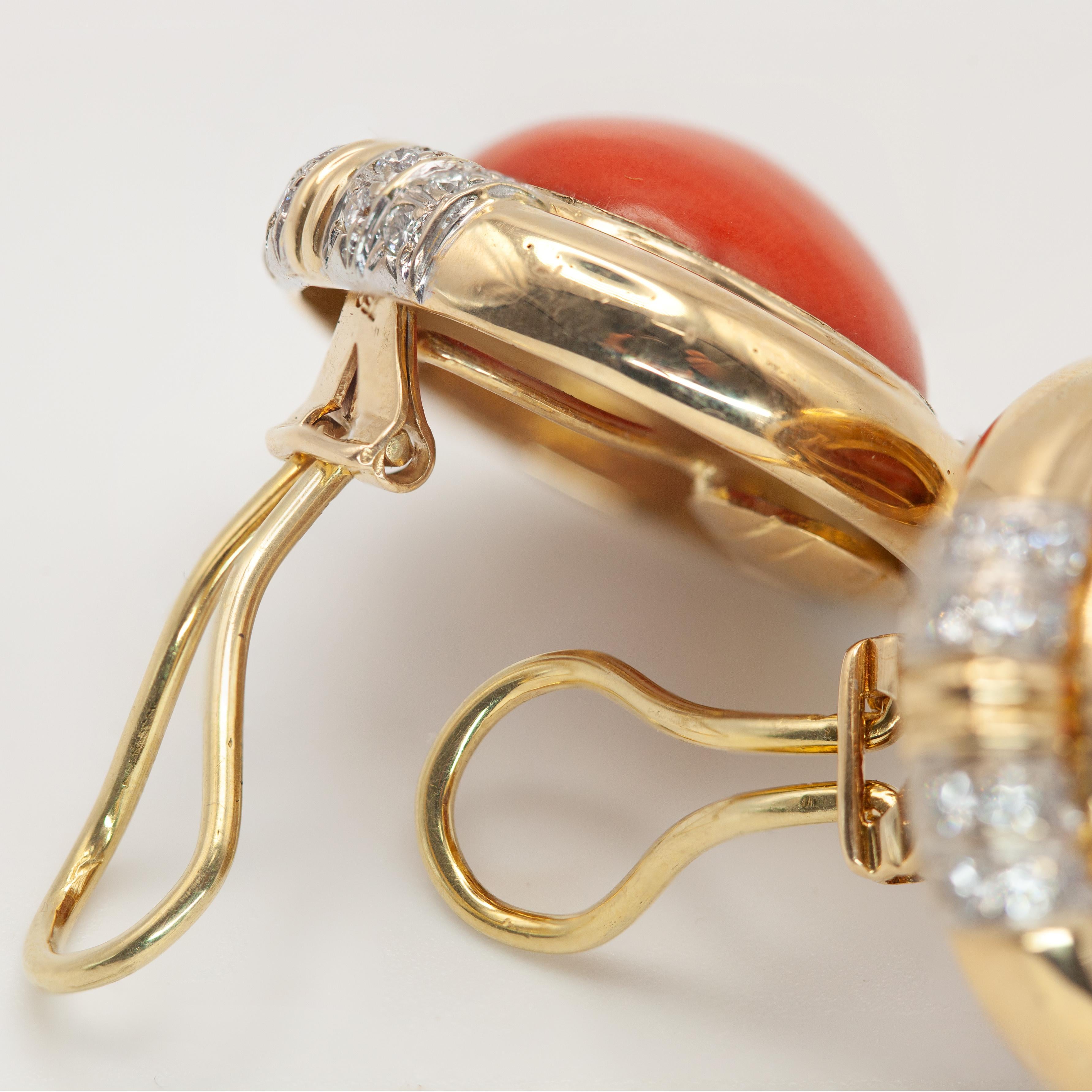 Femenino o masculino Pendientes de clip de coral con diamantes YG 18K Trío de los años 80