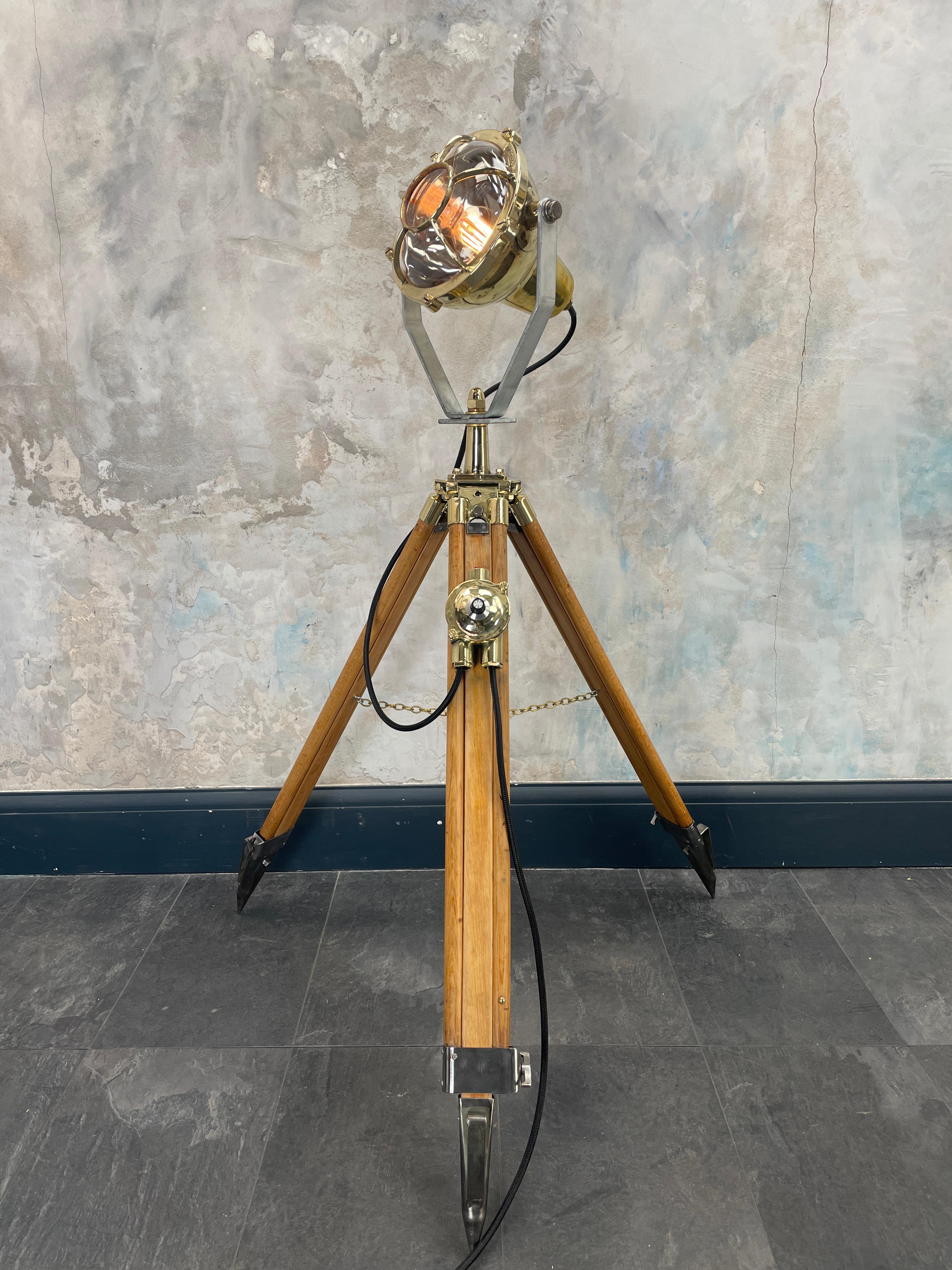 1980's Tripod Lamp, Spanish Brass Mateo Miletich Projector & British Tripod For Sale 1