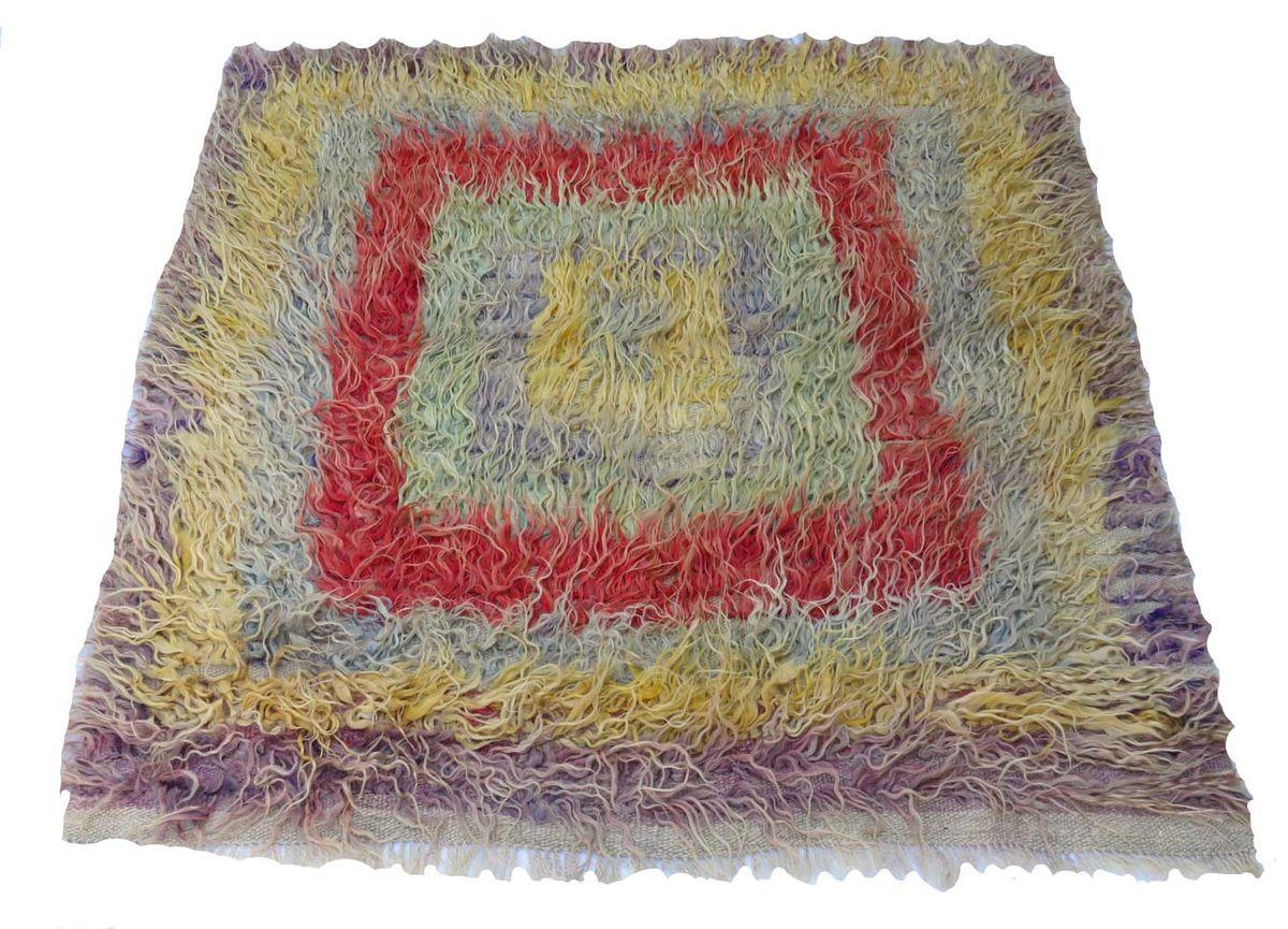 Turc Tapis d'Anatolie Tulu des années 1980, 3'6 x 3'8 en vente