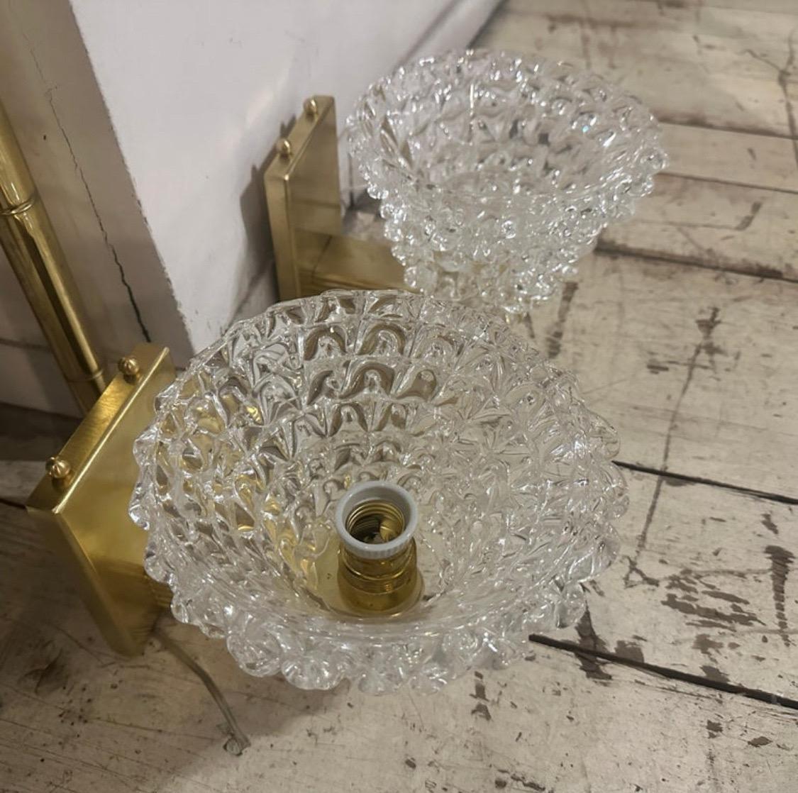 Italian 1980s Two Barovier Style Mid-Century Modern Rostrato Murano Glass Wall Sconces For Sale