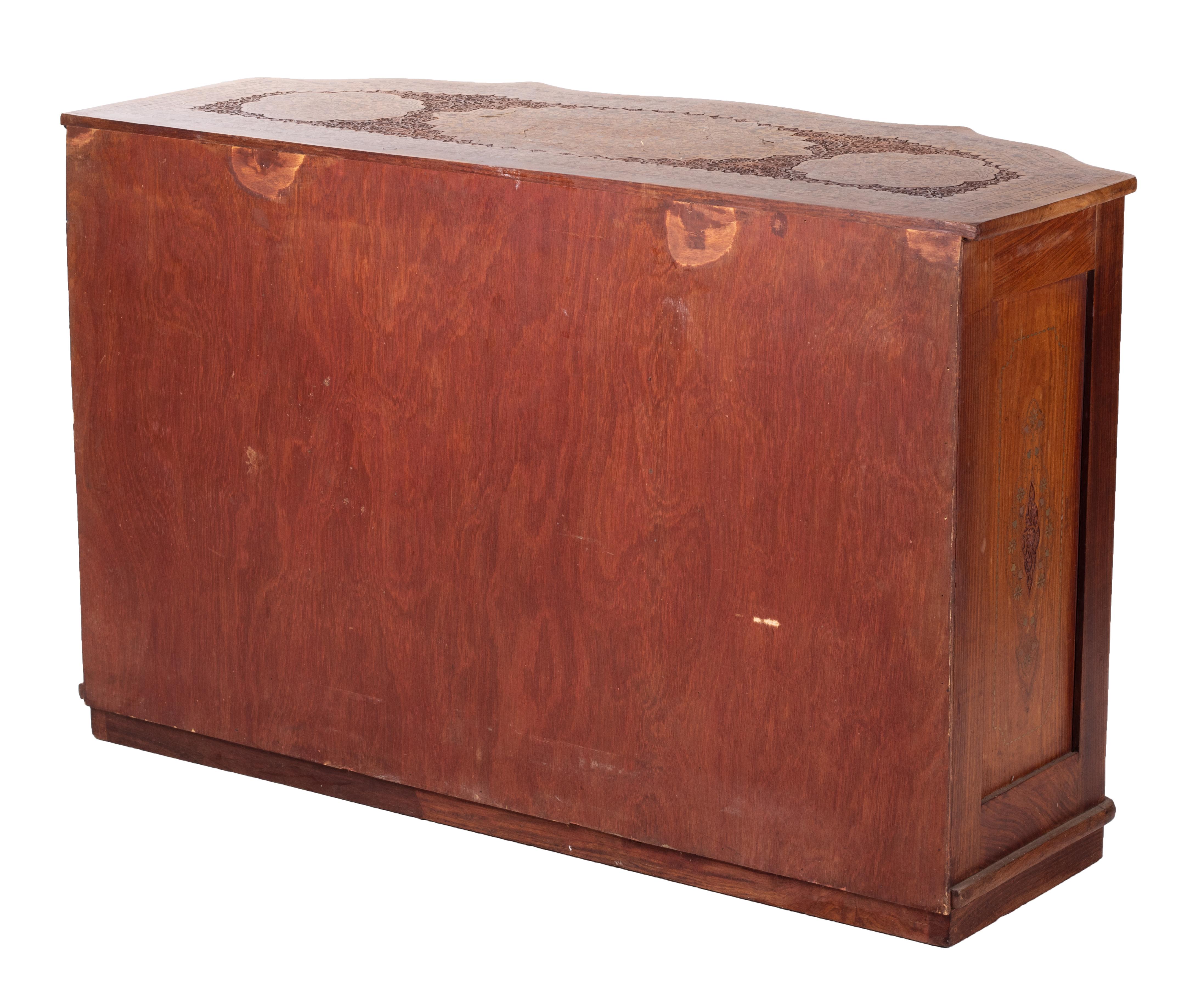 1980s Two Doors and Eight Drawers Hand Carved Wooden Chest with Brass Inlays In Good Condition For Sale In Marbella, ES