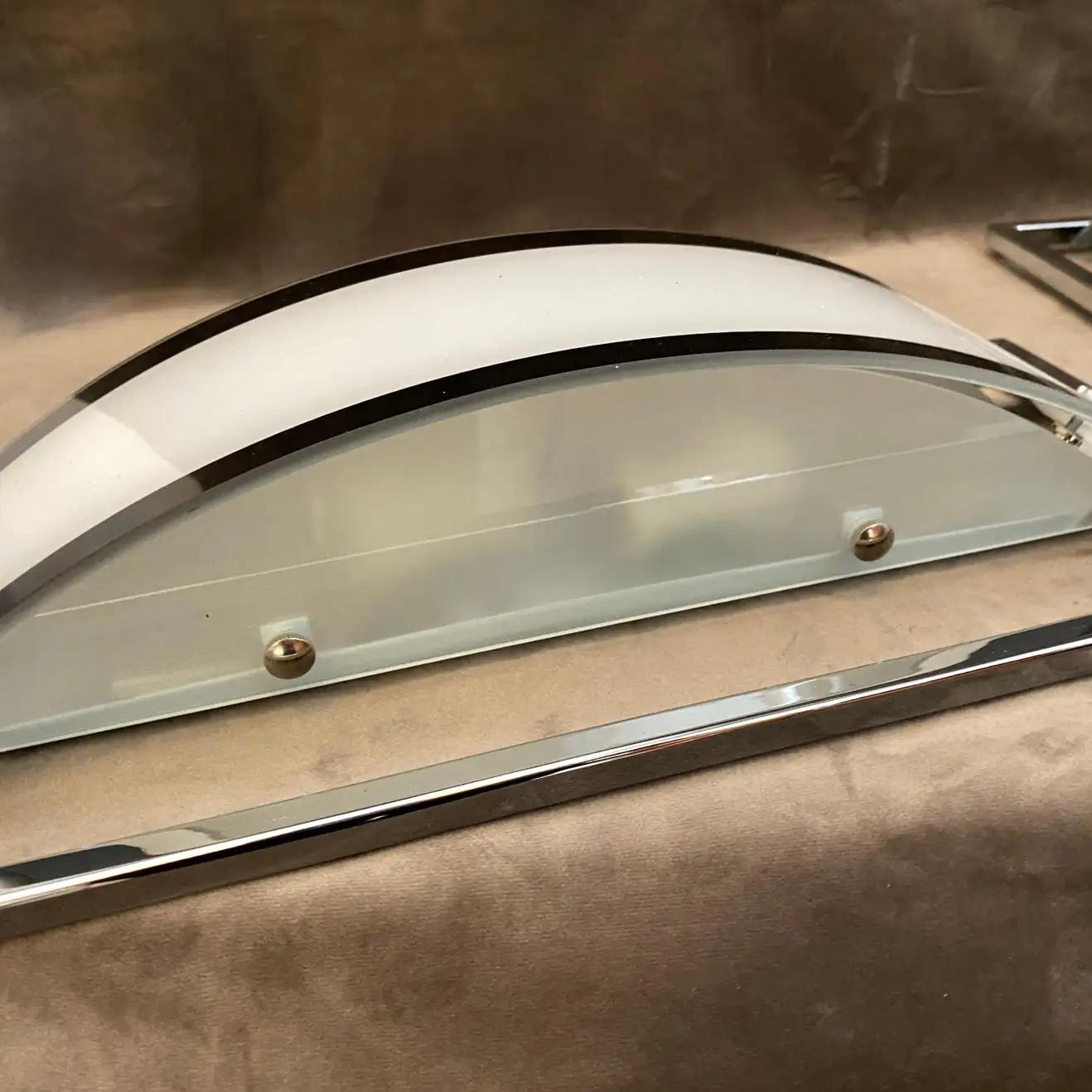 Glass 1980s Two Modernist Black and White Italian Rectangular Wall Sconces For Sale