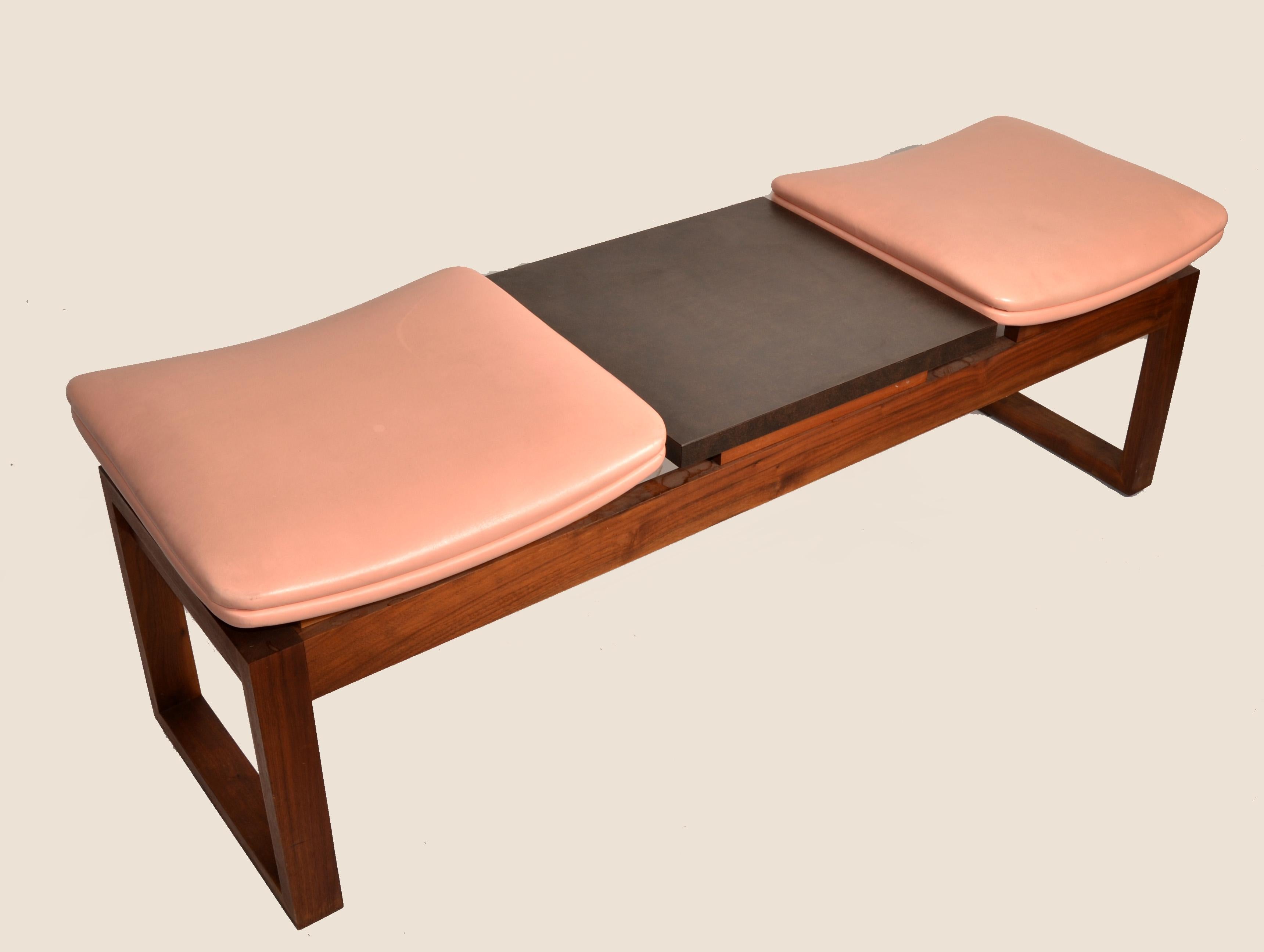 Banco y mesa de madera maciza de dos plazas de imitación de cuero de los años 80 Moderno de mediados de siglo en venta 8