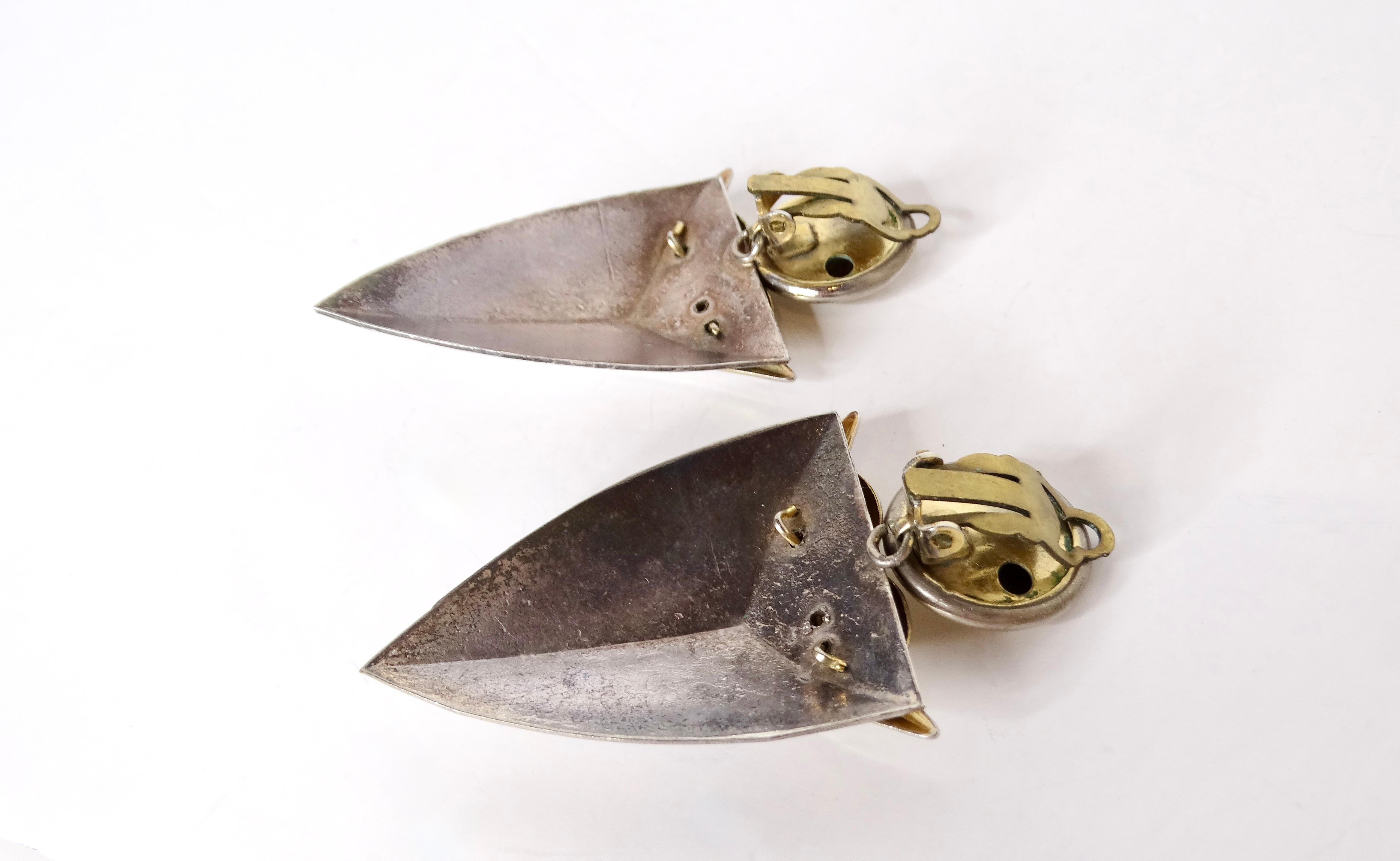 1980s Two-Tone Geometric 14k Gold Plated Clip-On Earrings In Good Condition For Sale In Scottsdale, AZ