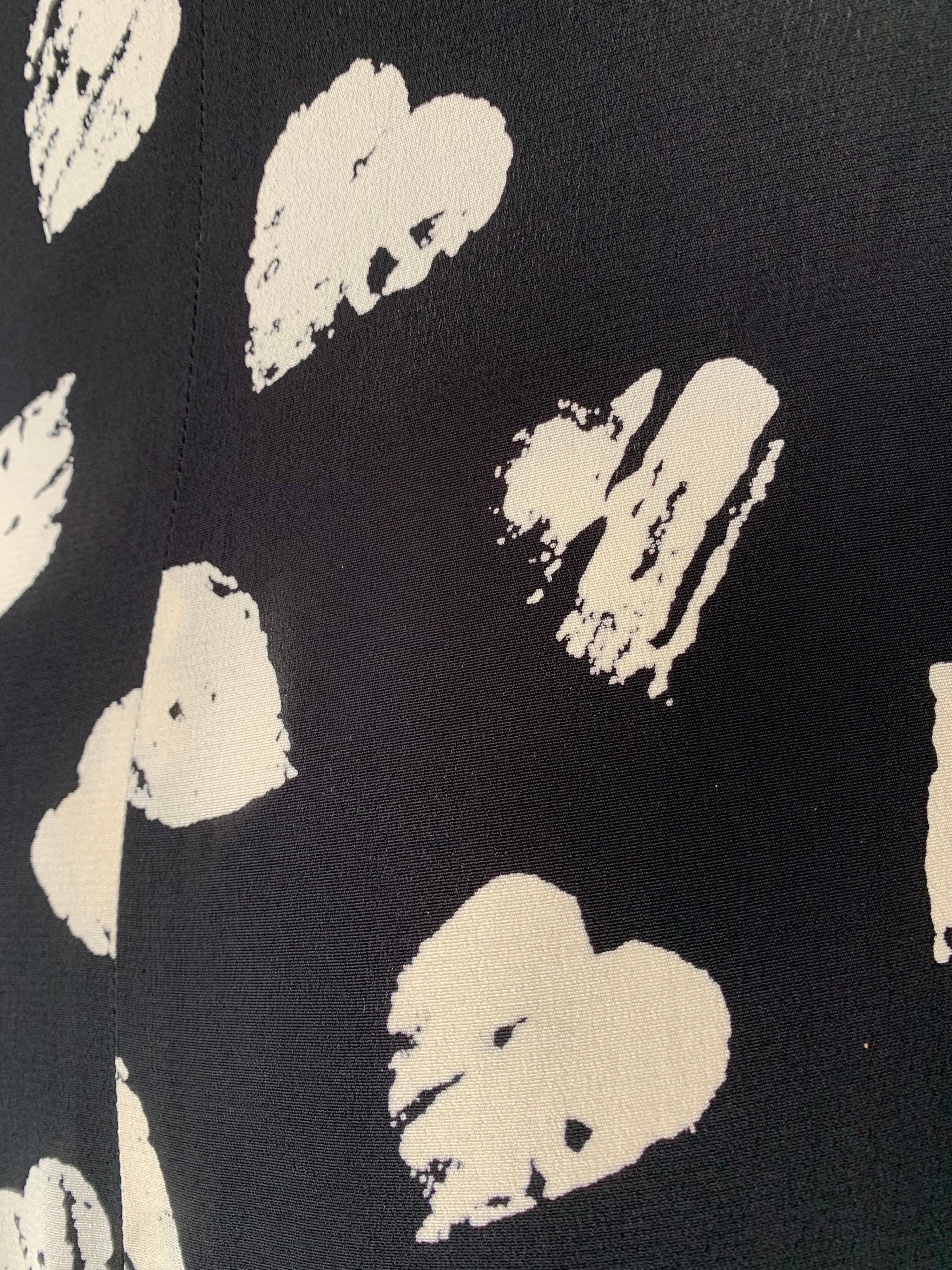 1980s Ungaro Black & Cream Rayon Drop Waist Dress W/ Velvet Collar & Heart Print For Sale 6
