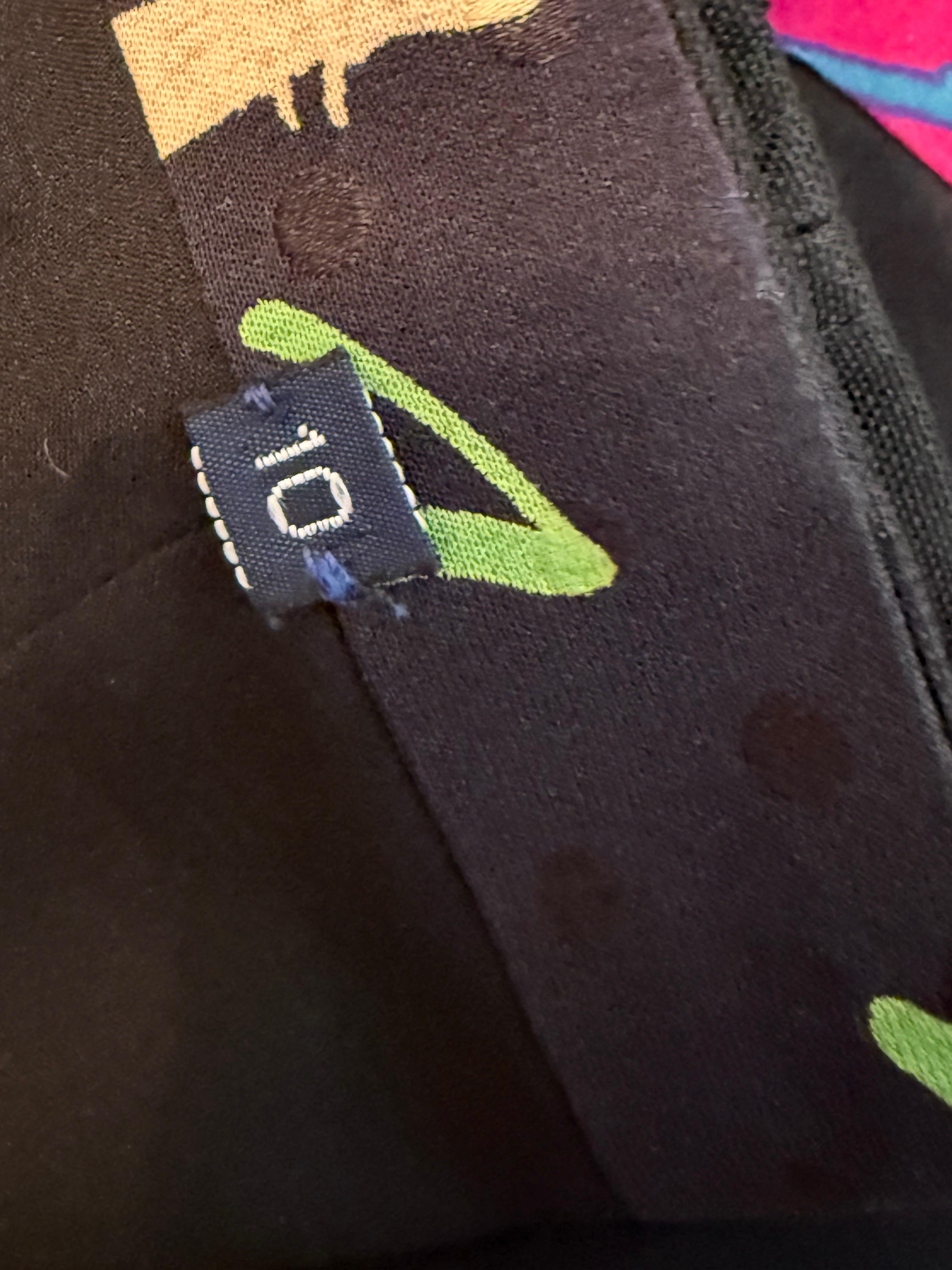 1980er Ungaro Seide Blumendruck Krepp trägerloses Cocktailkleid mit angehängtem Foulard im Angebot 14