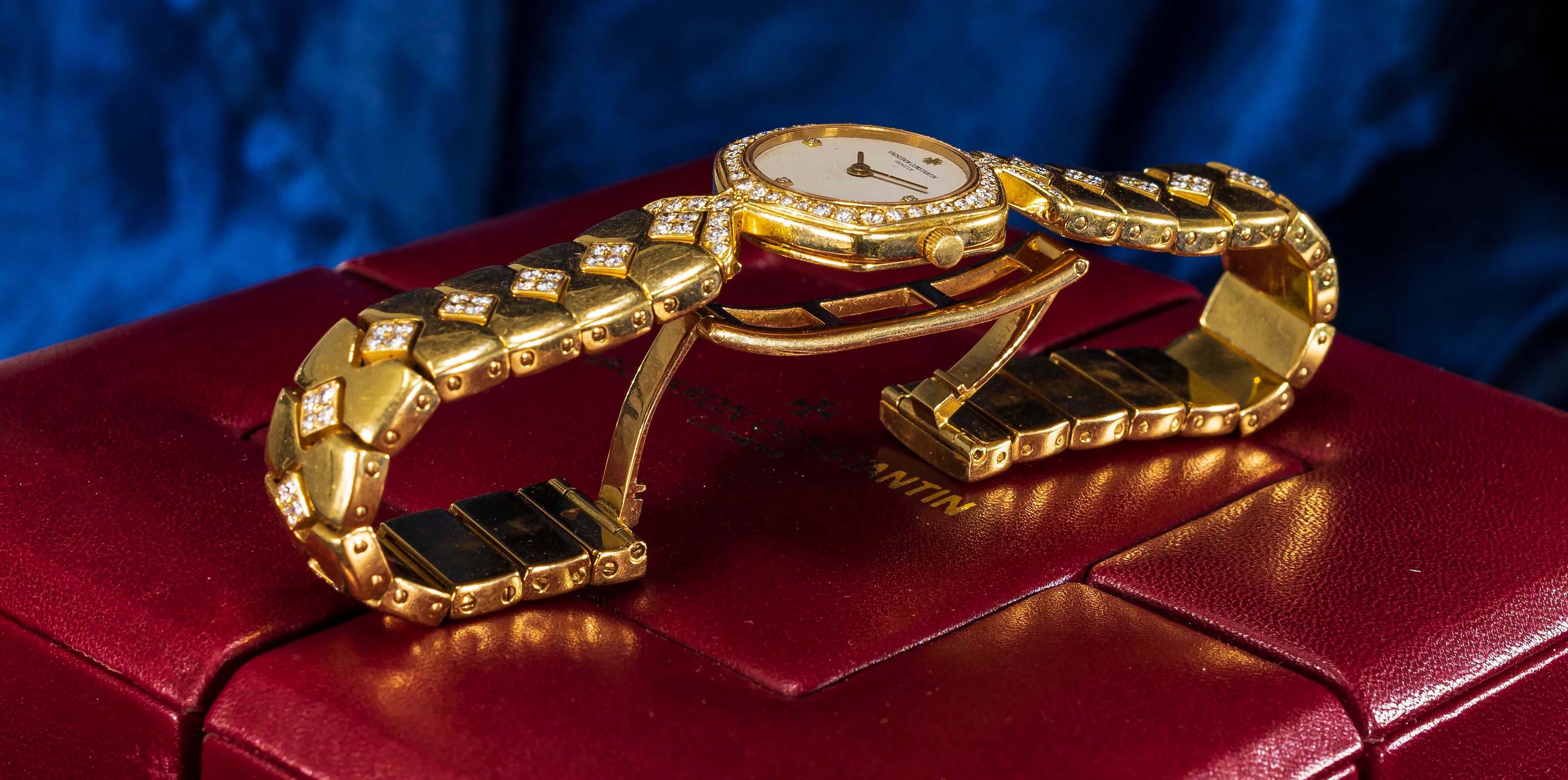 1980s Vacheron Constantin Diamond Hexagon Honey Comb Yellow Gold Bracelet Watch 4