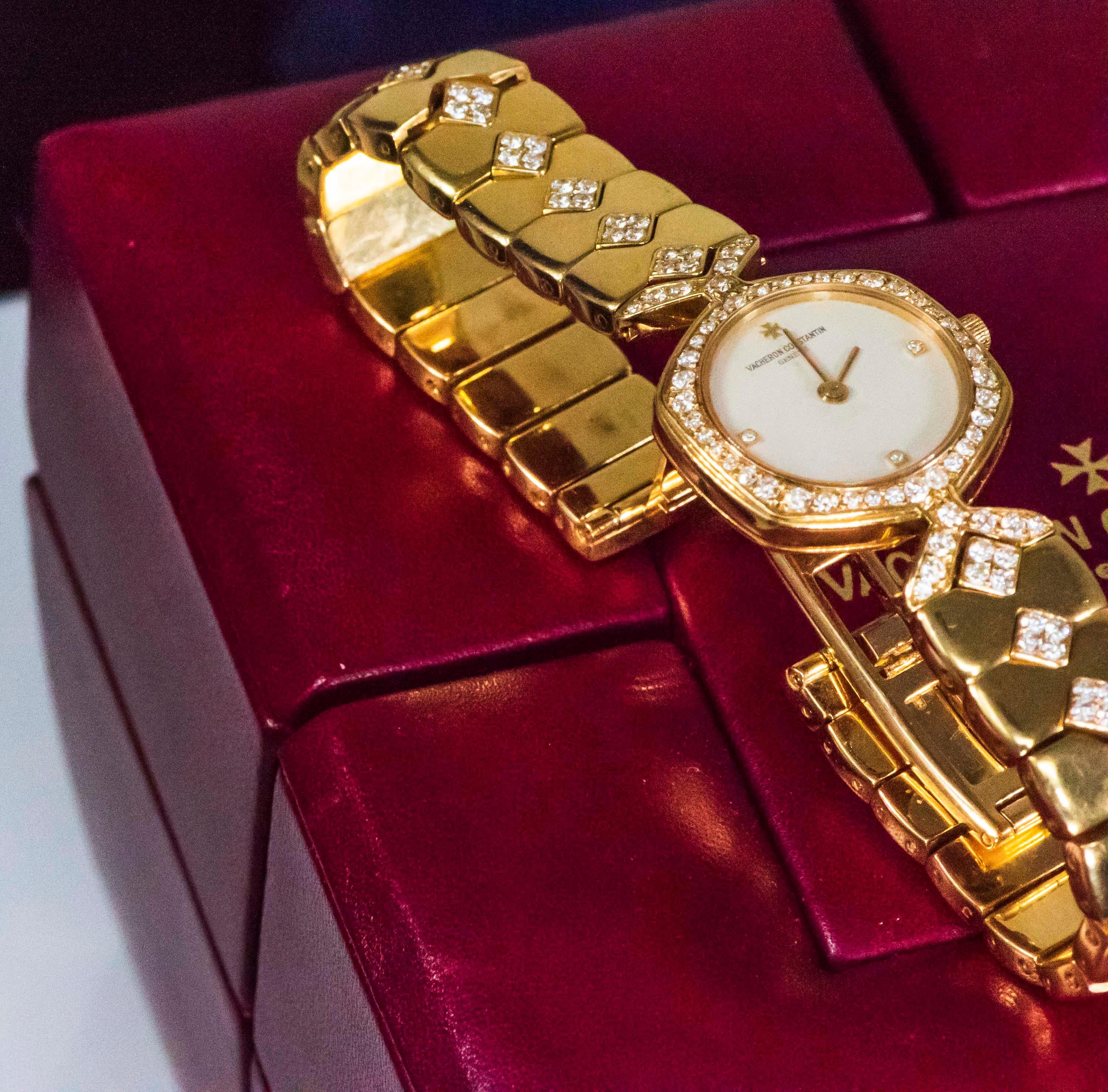1980s Vacheron Constantin Diamond Hexagon Honey Comb Yellow Gold Bracelet Watch 7
