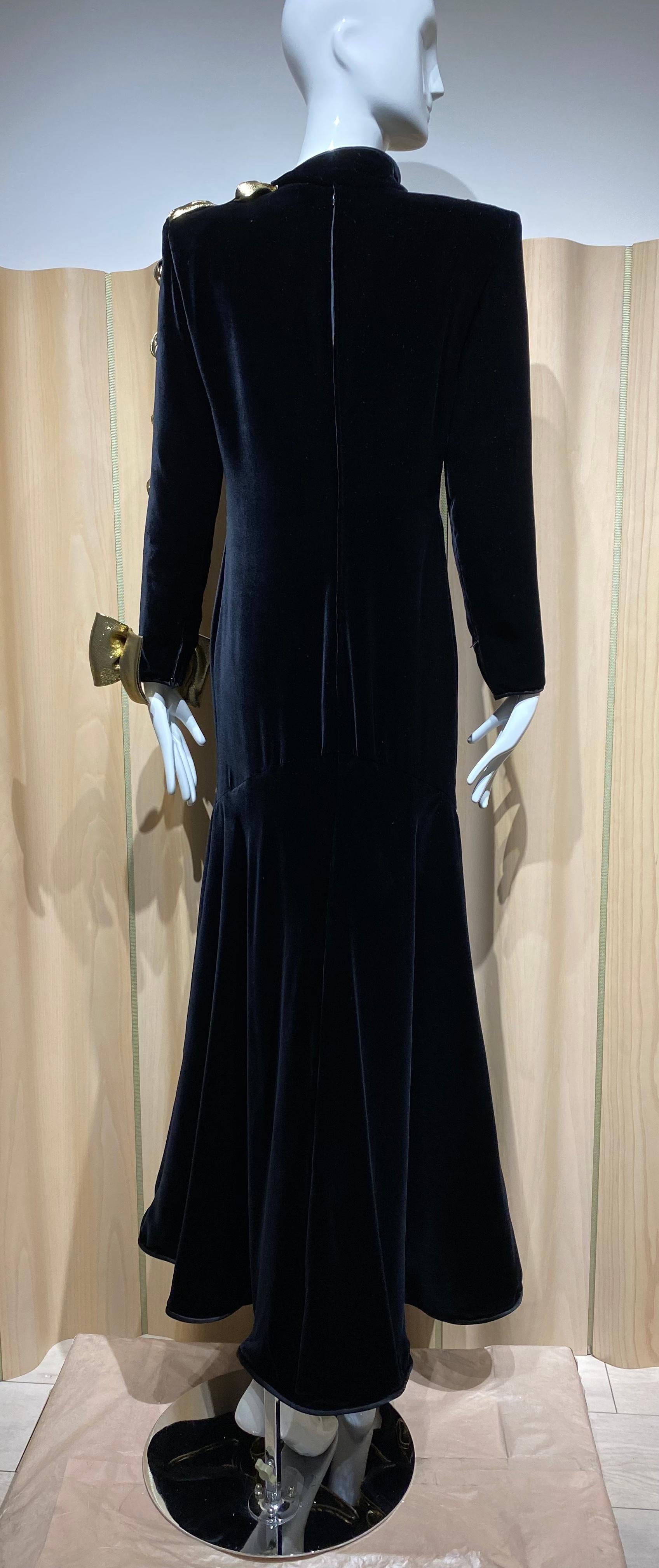1980s VALENTINO Black Velvet Long sleeve Gown with Gold Bow 2