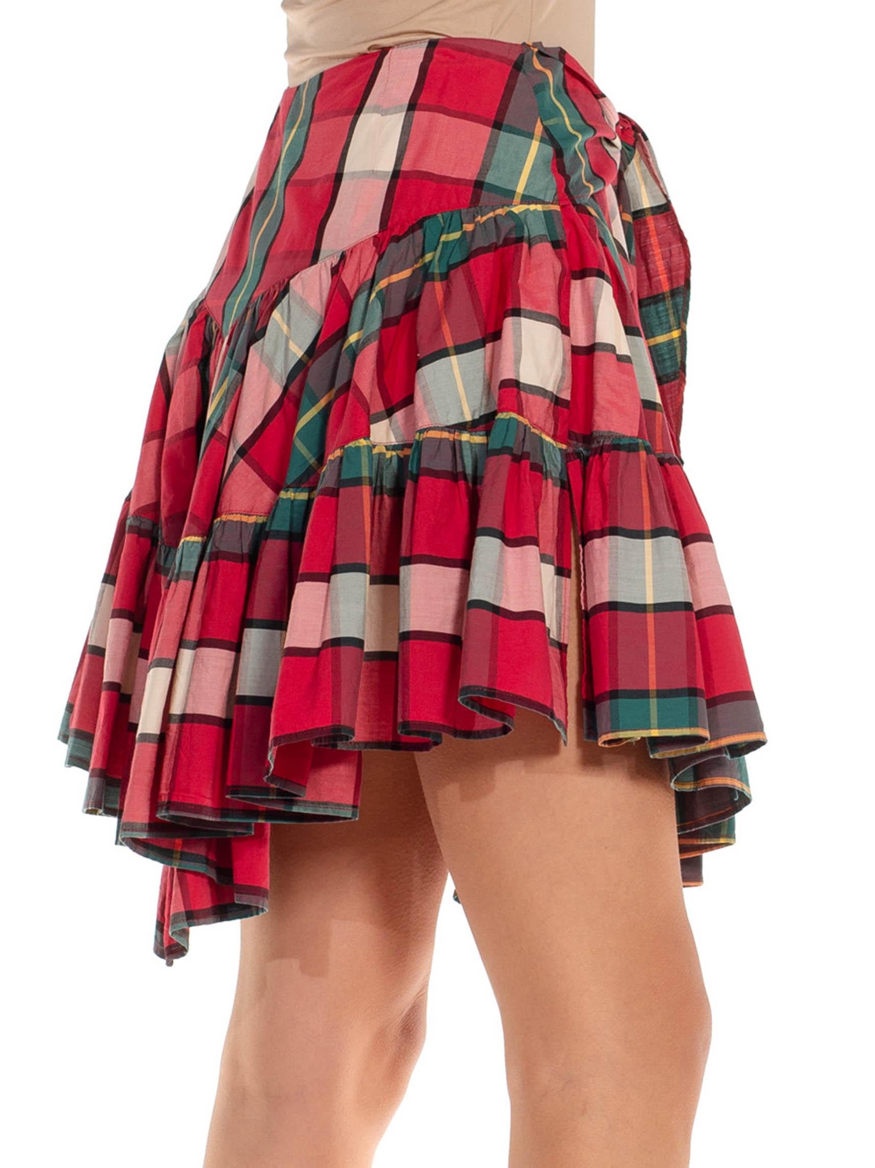 1980S VALENTINO OLIVER Red, Green & White Cotton Checked Layered Skirt For Sale 2