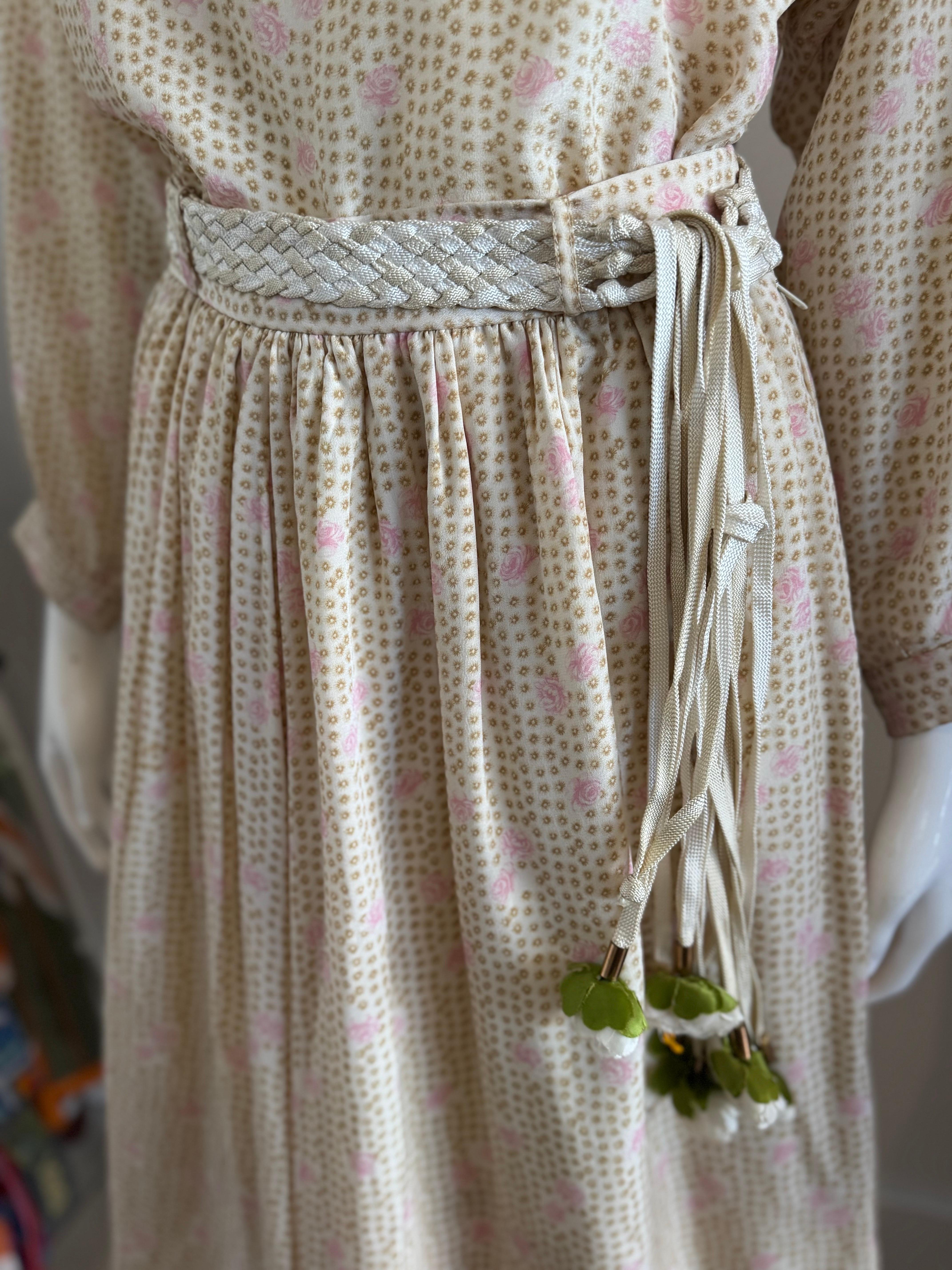 1980s Valentino Silk Rose Skirt Set For Sale 5